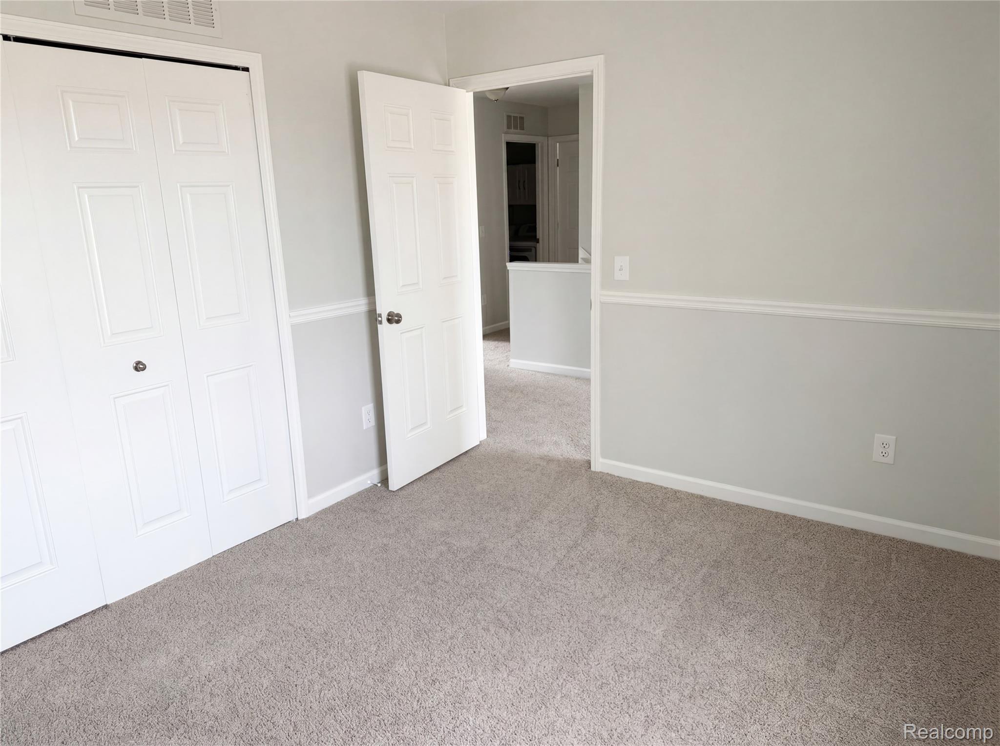 42824 Greystone Drive Property Photo 13