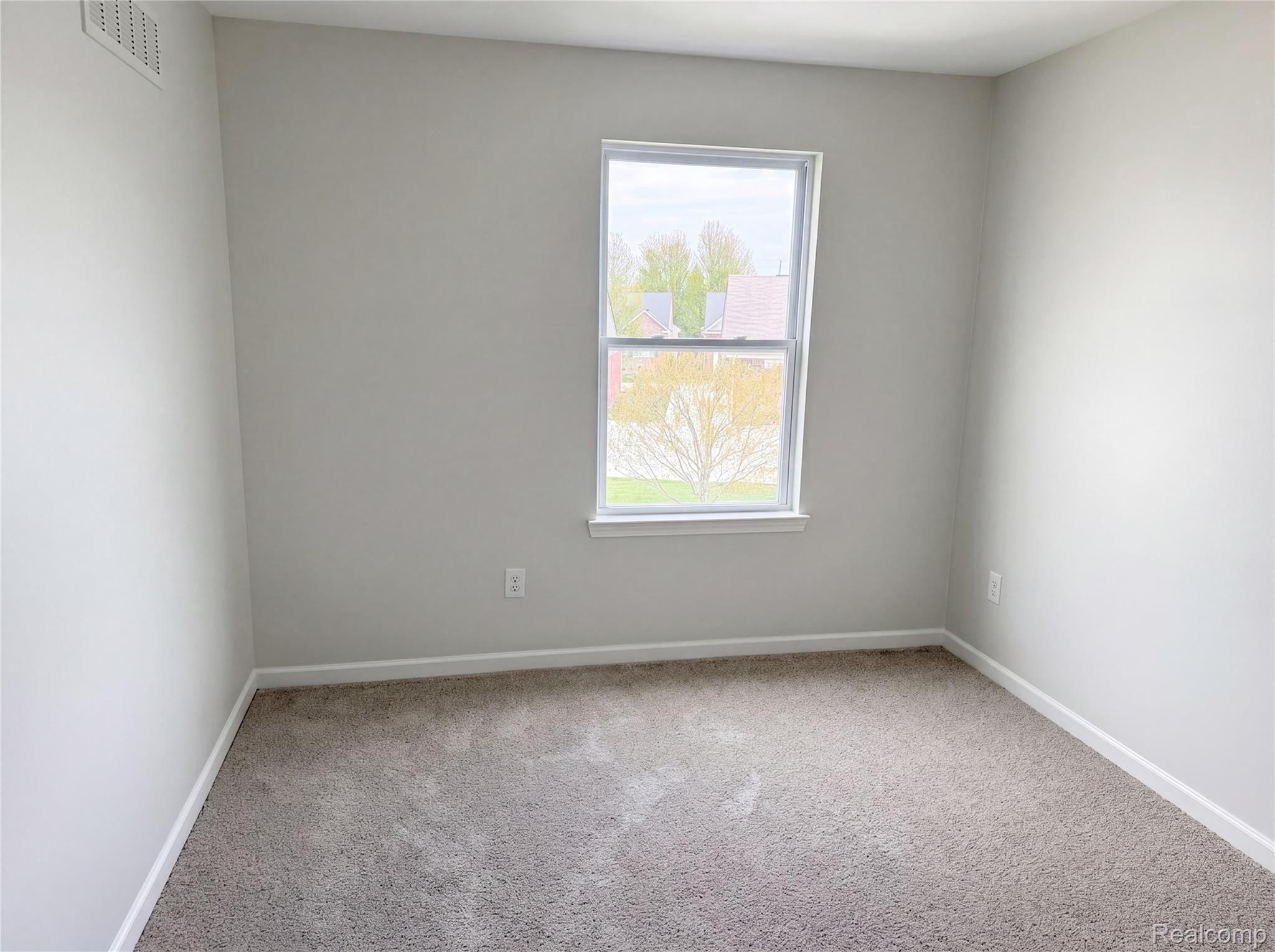 42824 Greystone Drive Property Photo 15