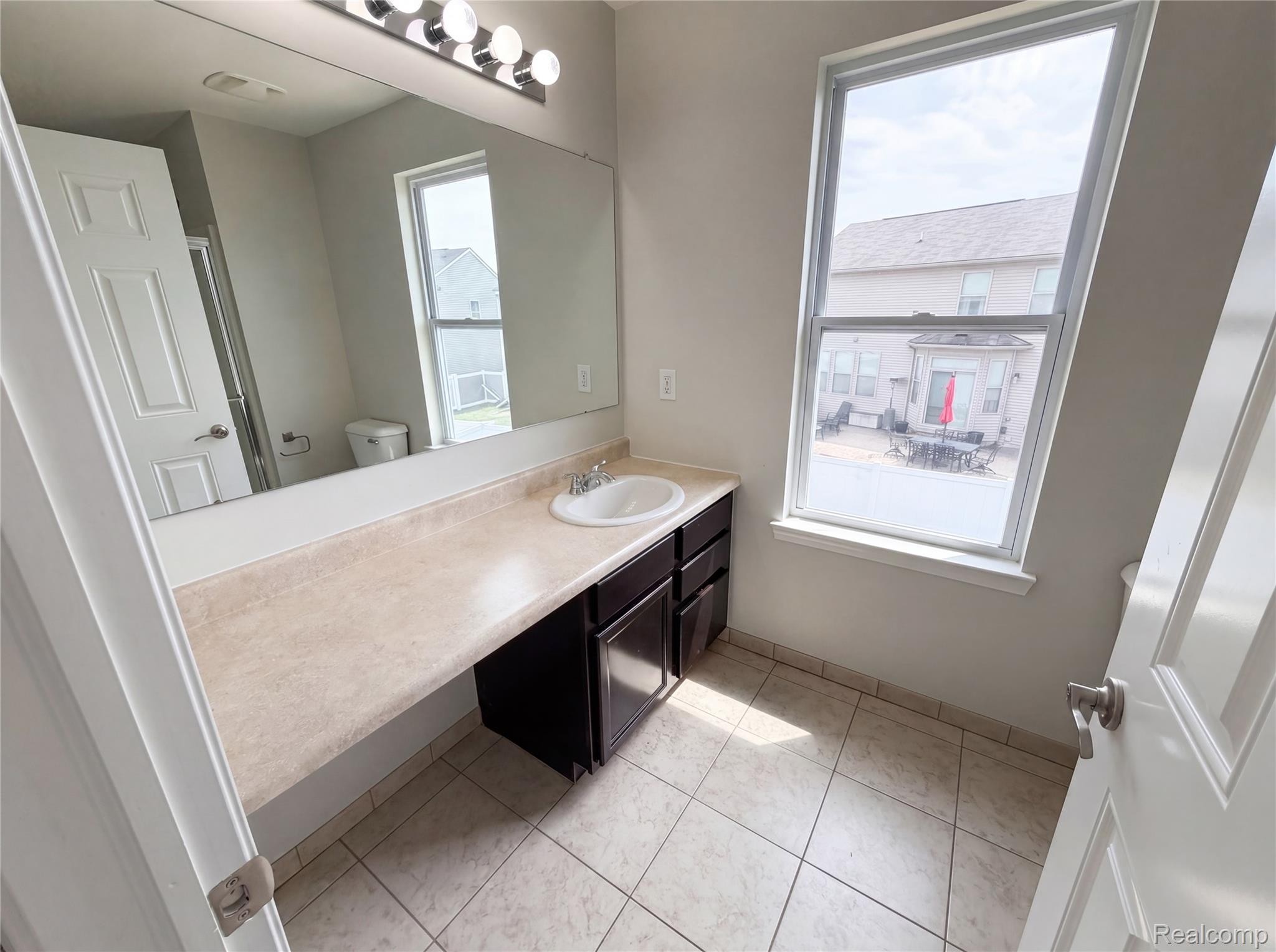 42824 Greystone Drive Property Photo 20