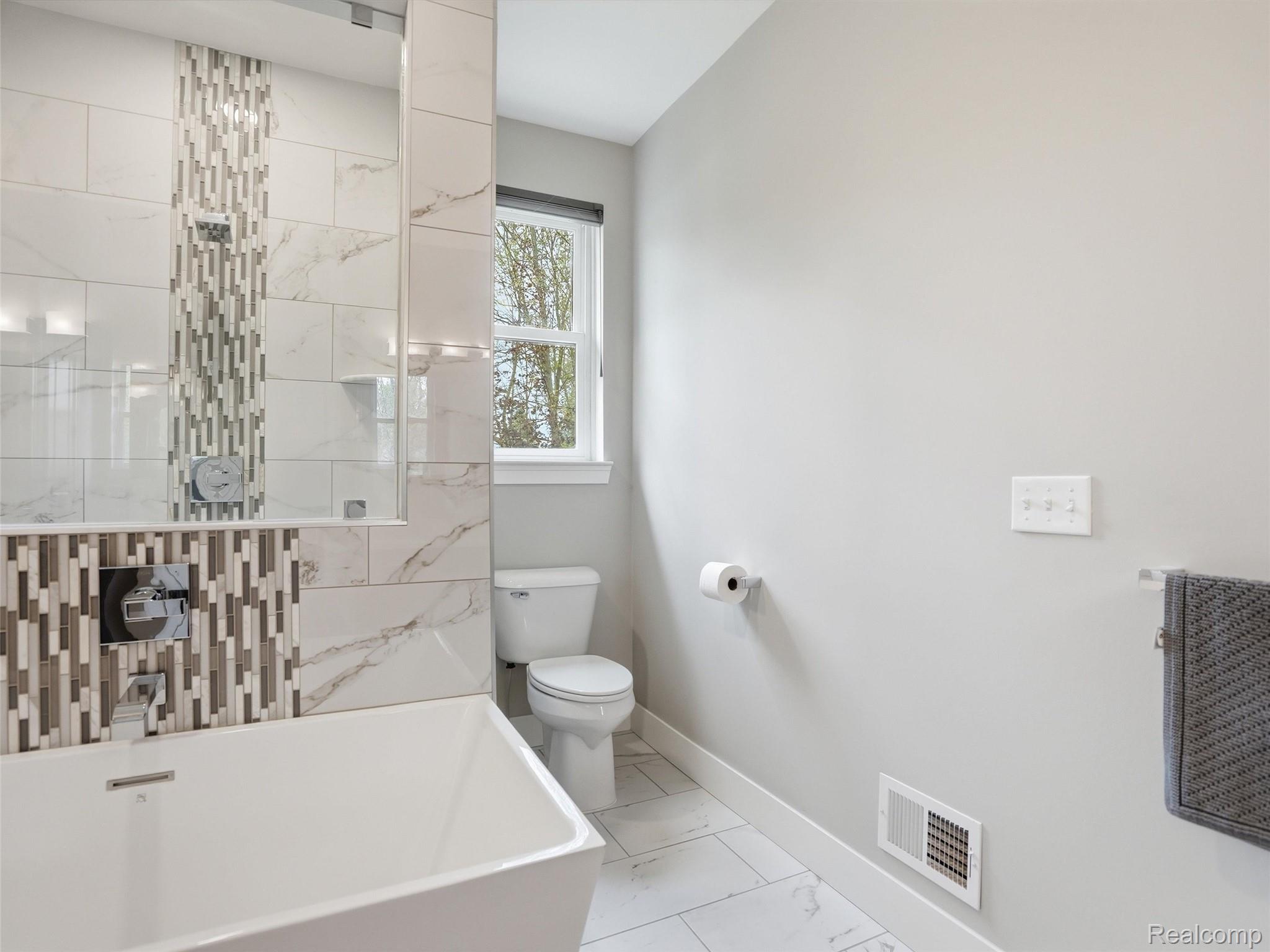 3513 Pointe Shore Drive Property Photo 19