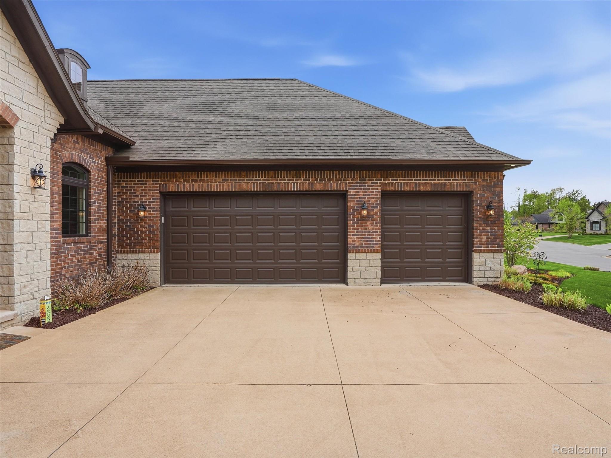 3513 Pointe Shore Drive Property Photo 45