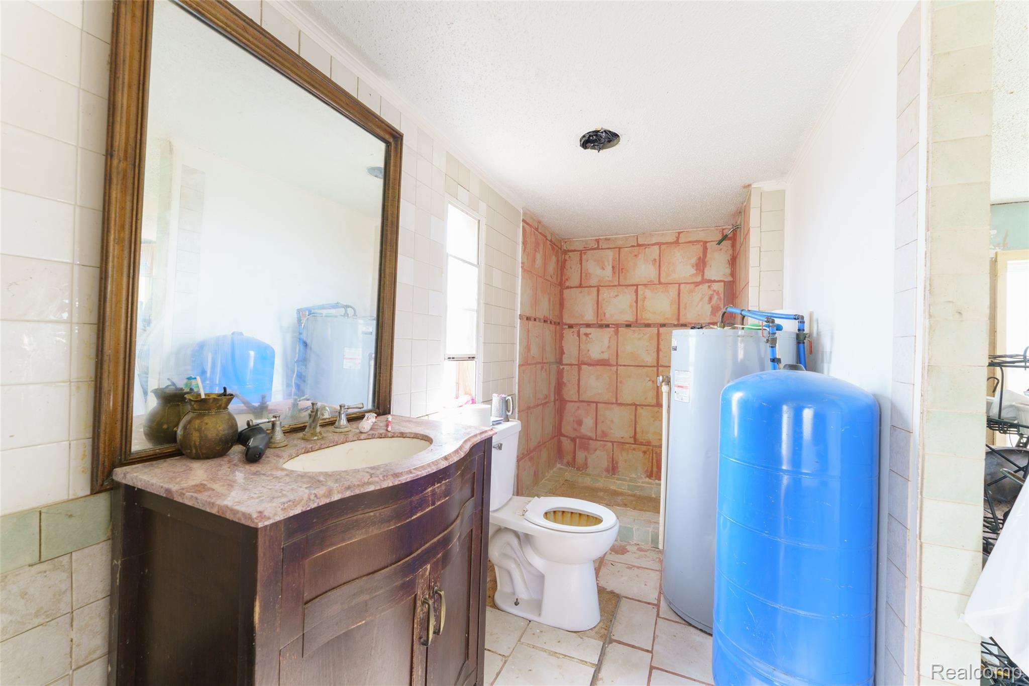 12459 Earl Road Property Photo 13