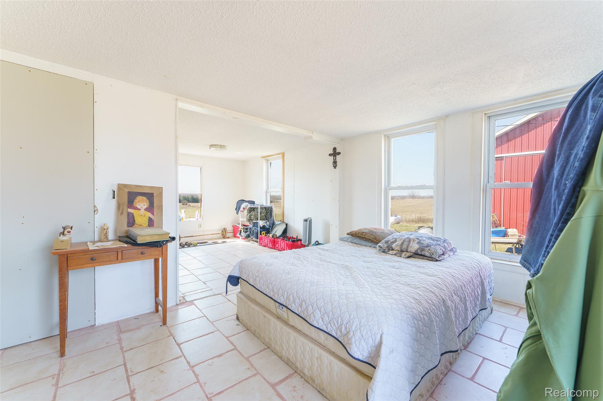 12459 Earl Road Property Photo 15