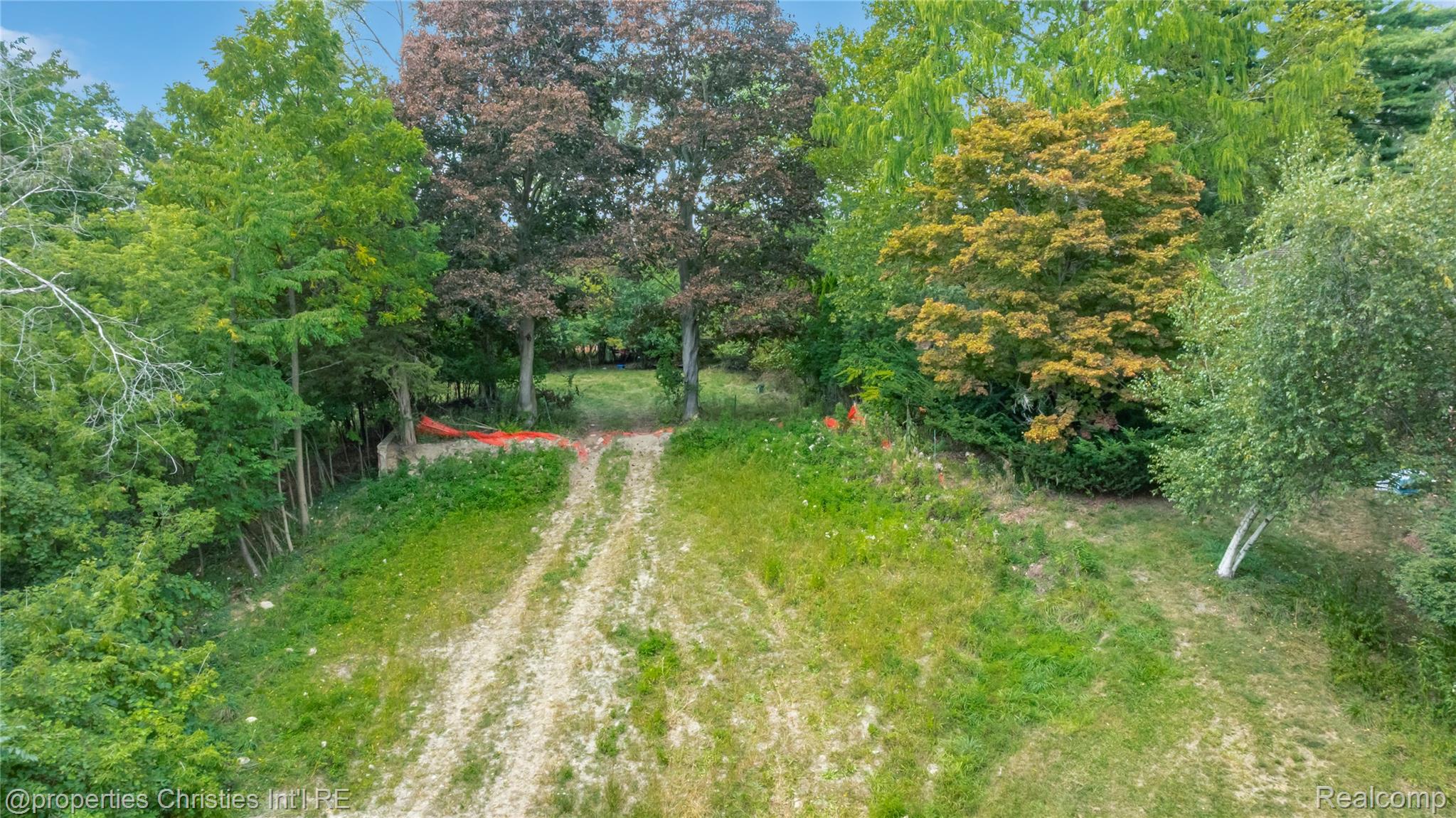 5620 Inkster Road Property Photo 7