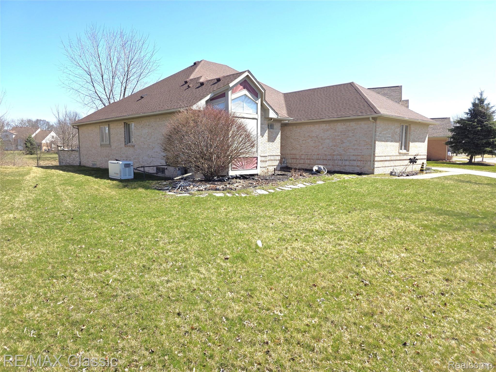 21966 Hunter Circle Property Photo 1