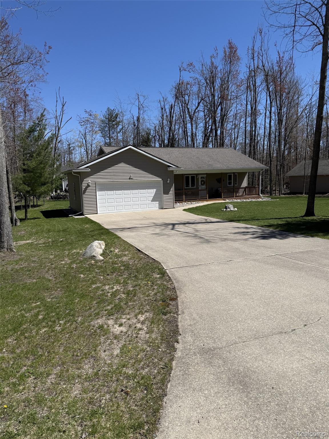6767 Whispering Pines Drive Property Photo 1
