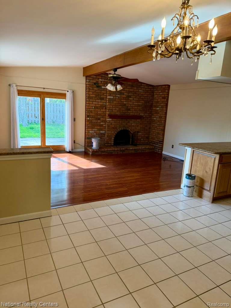 5739 Willow Creek Drive Property Photo 15