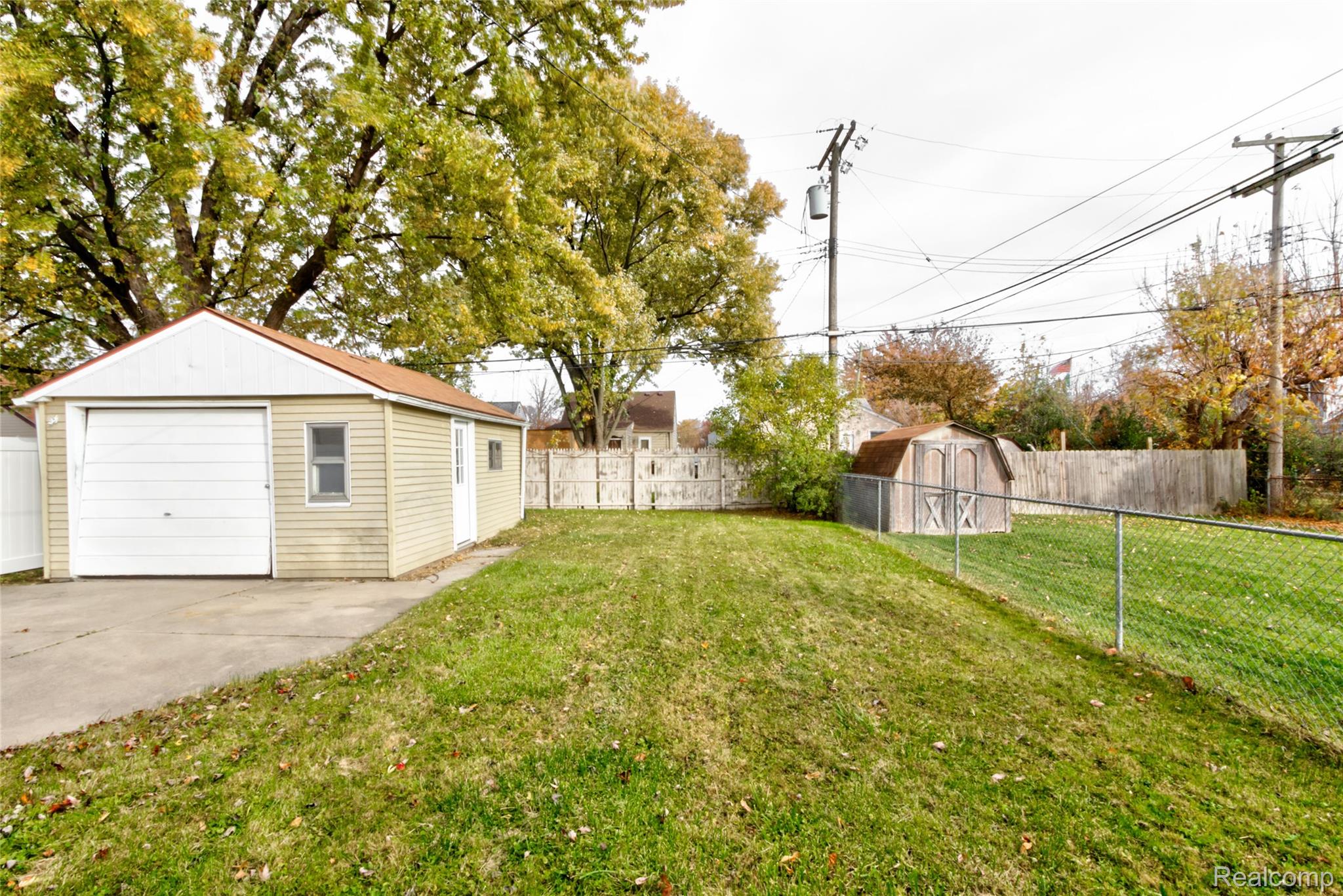 27740 Bohnhoff Street Property Photo 8