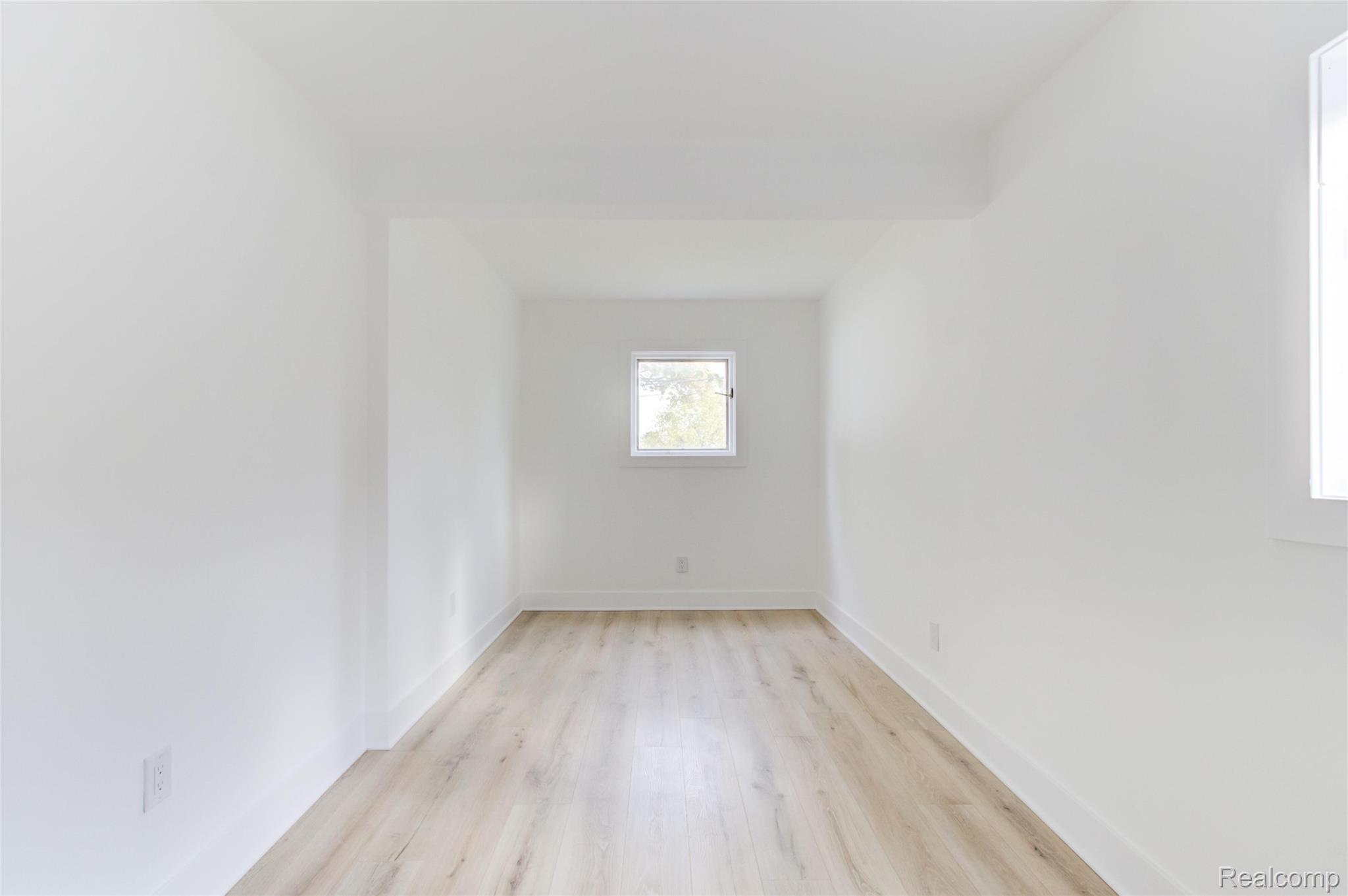 27740 Bohnhoff Street Property Photo 13