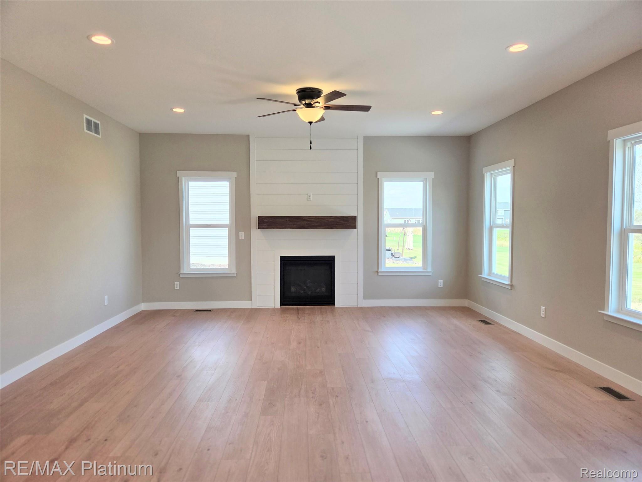 13333 River Bend Drive Property Photo 7