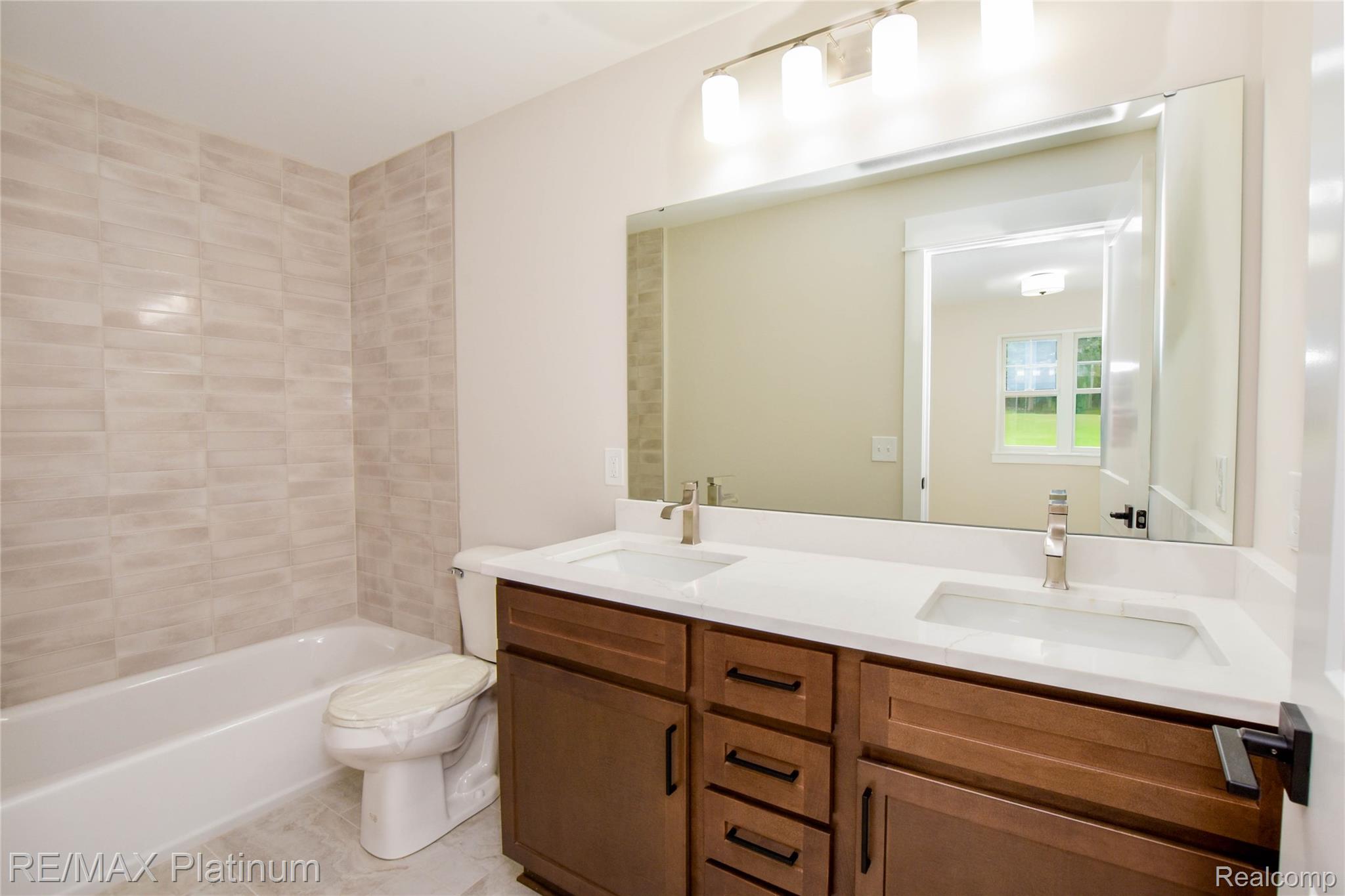 4570 Stillmeadow Property Photo 40