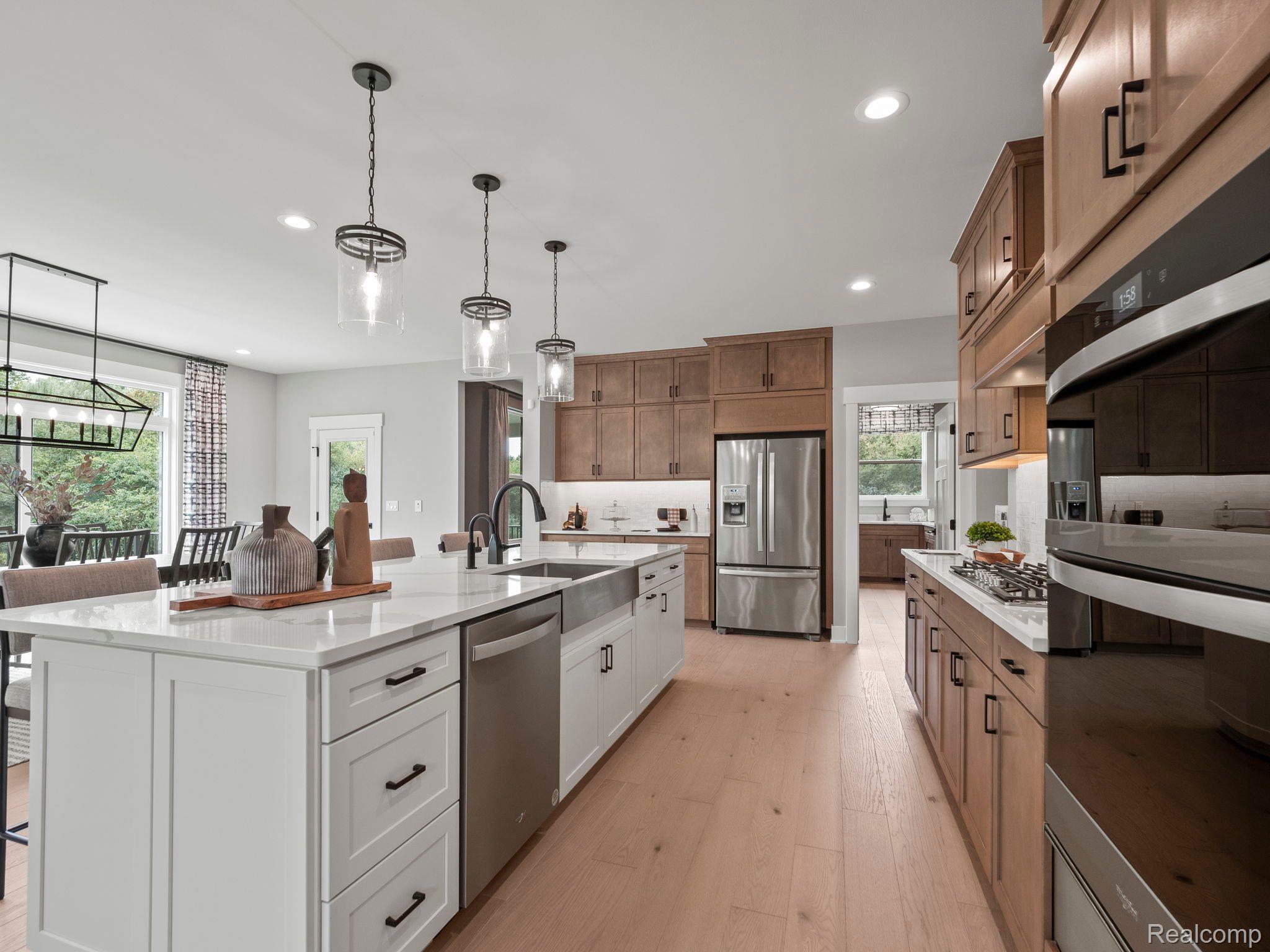 3721 Kinsley Boulevard Property Photo 11
