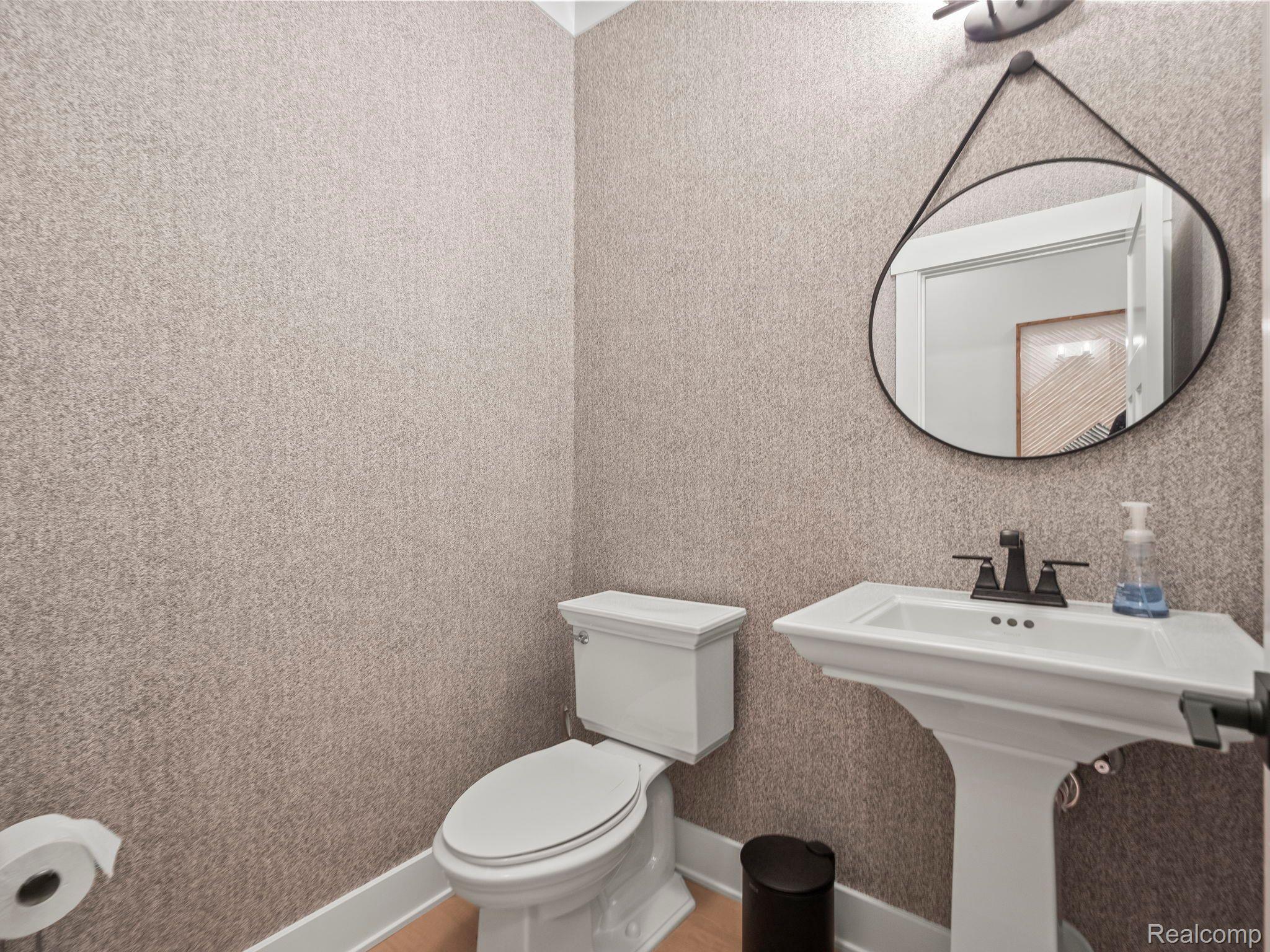 3721 Kinsley Boulevard Property Photo 37