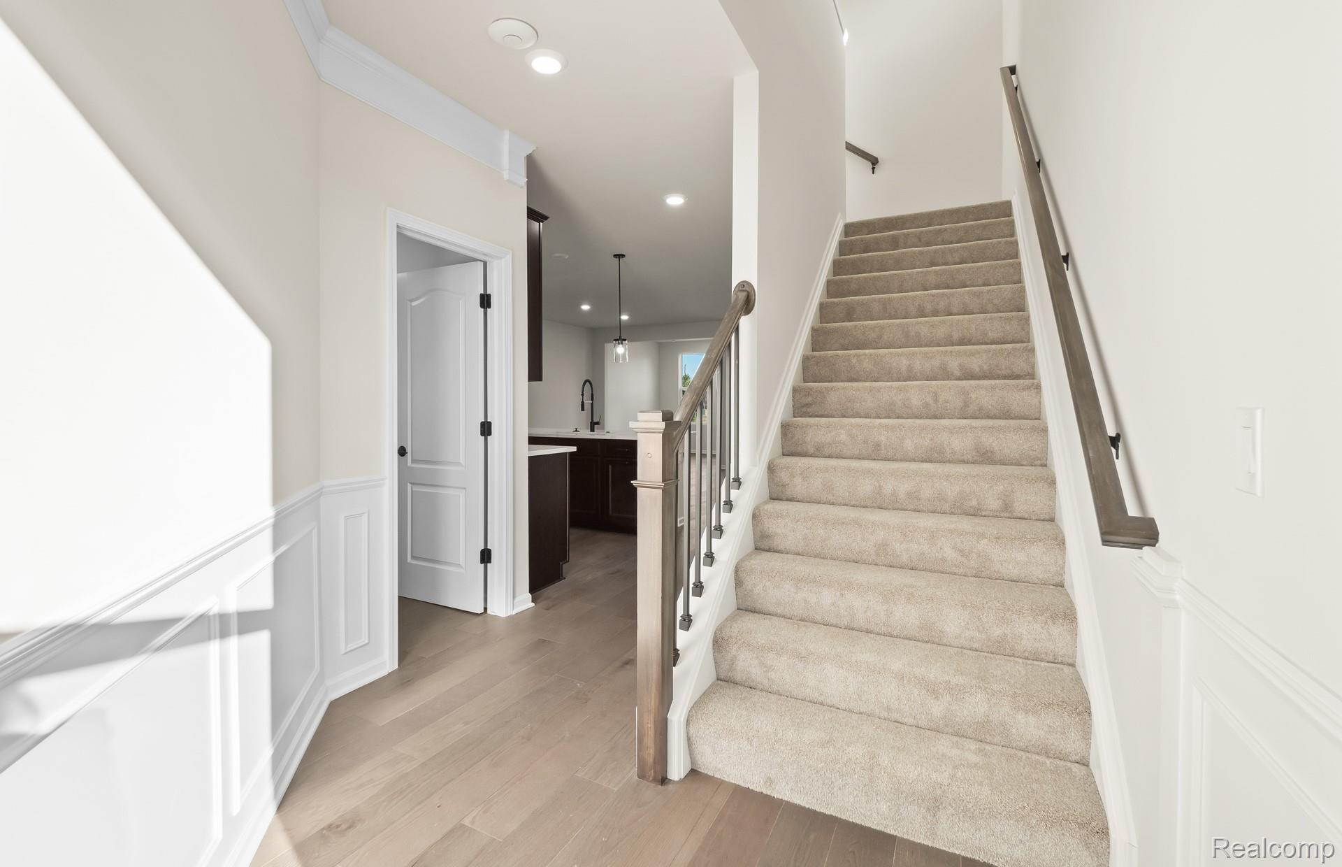 4038 Nottingham Circle Property Photo 5