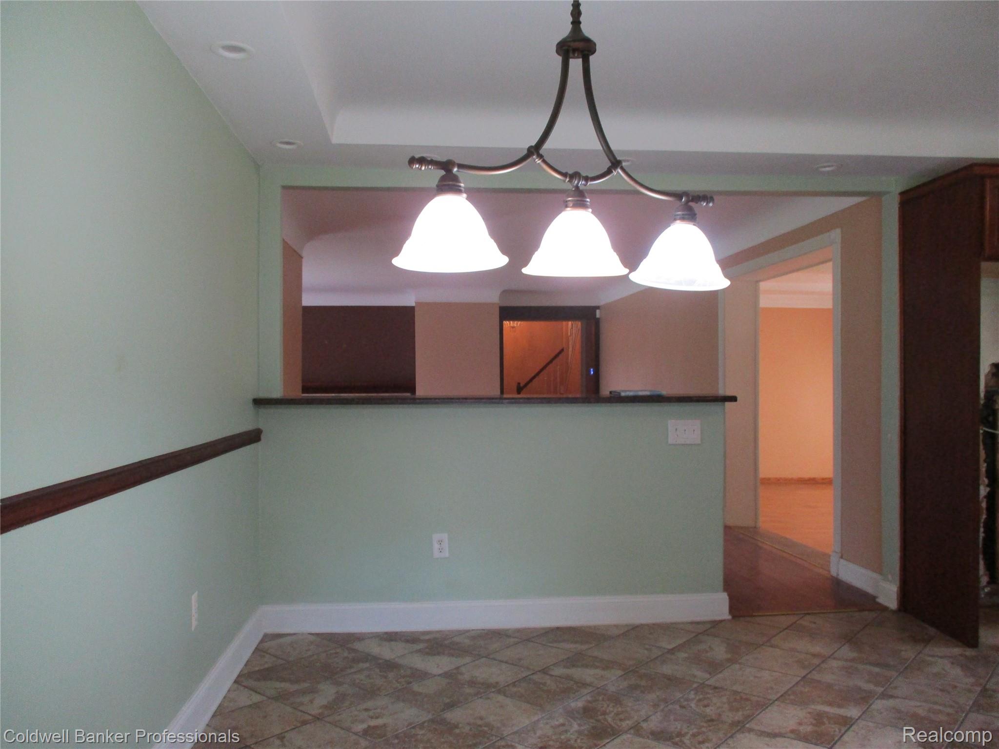 28251 Wildwood Trail Property Photo 10