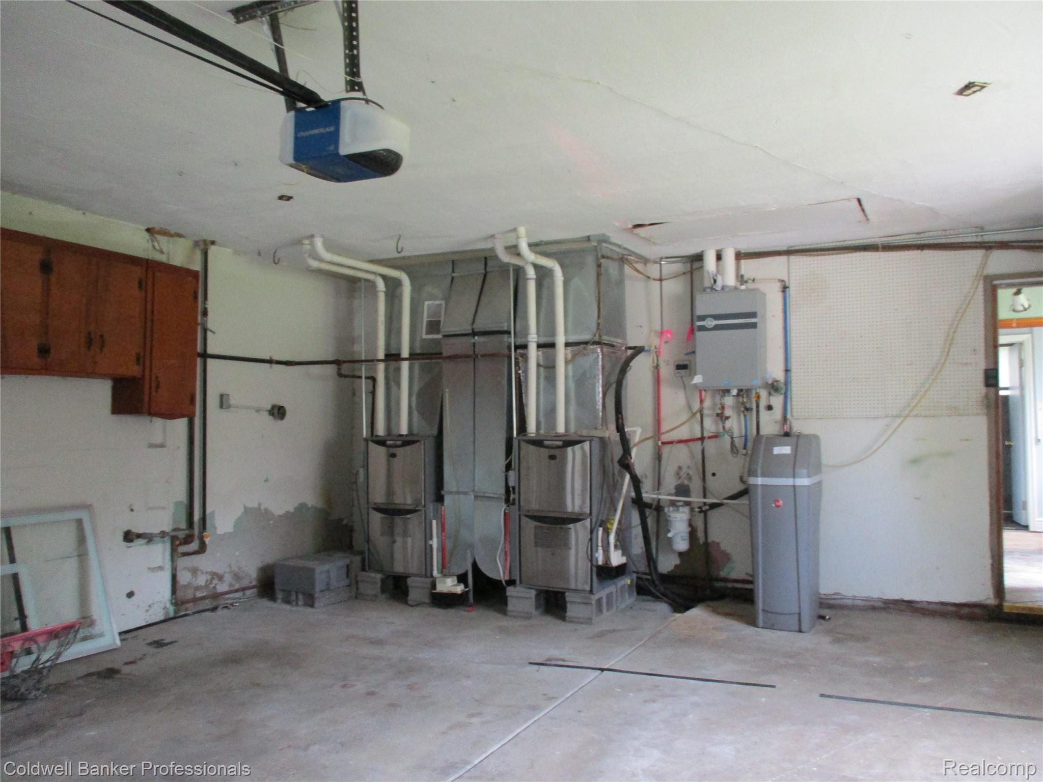 28251 Wildwood Trail Property Photo 14