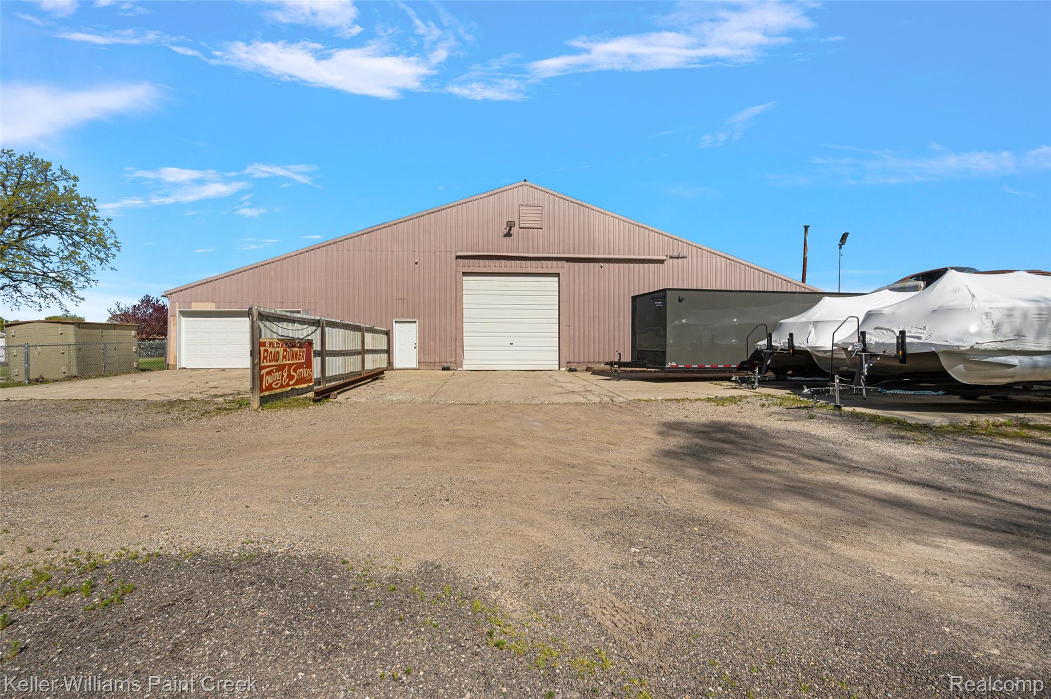 4376 Beecher Road Property Photo 6