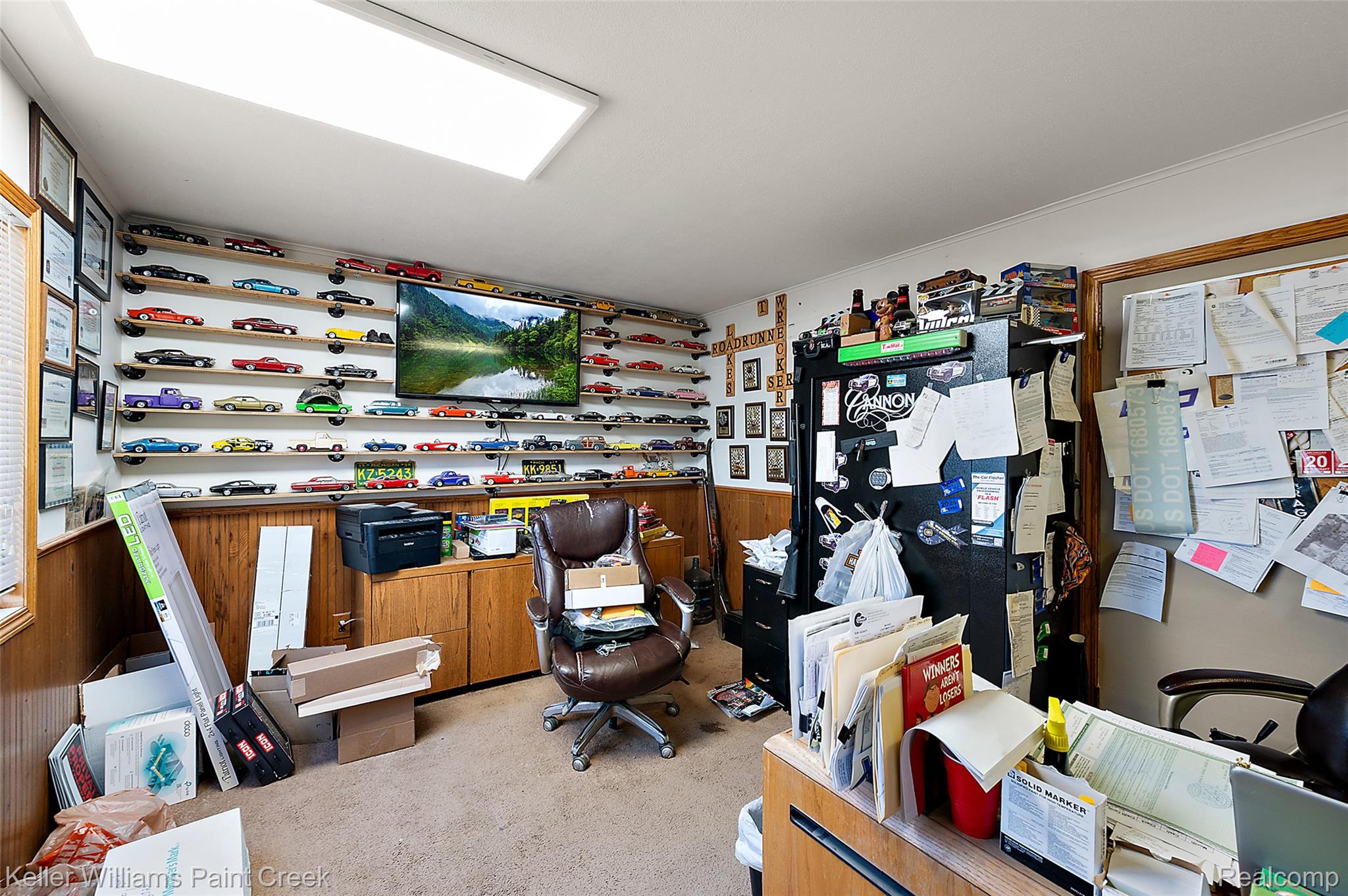 4376 Beecher Road Property Photo 13