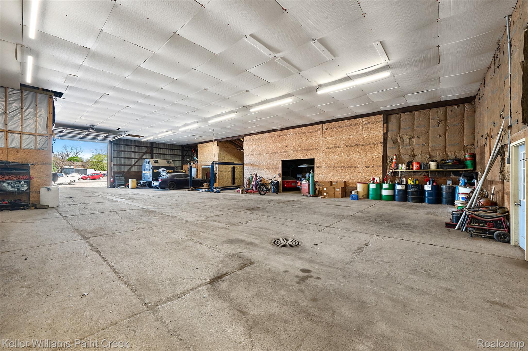 4376 Beecher Road Property Photo 15
