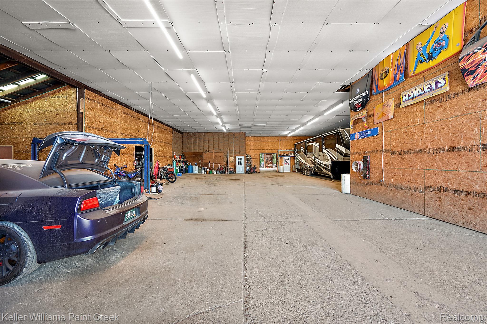 4376 Beecher Road Property Photo 17