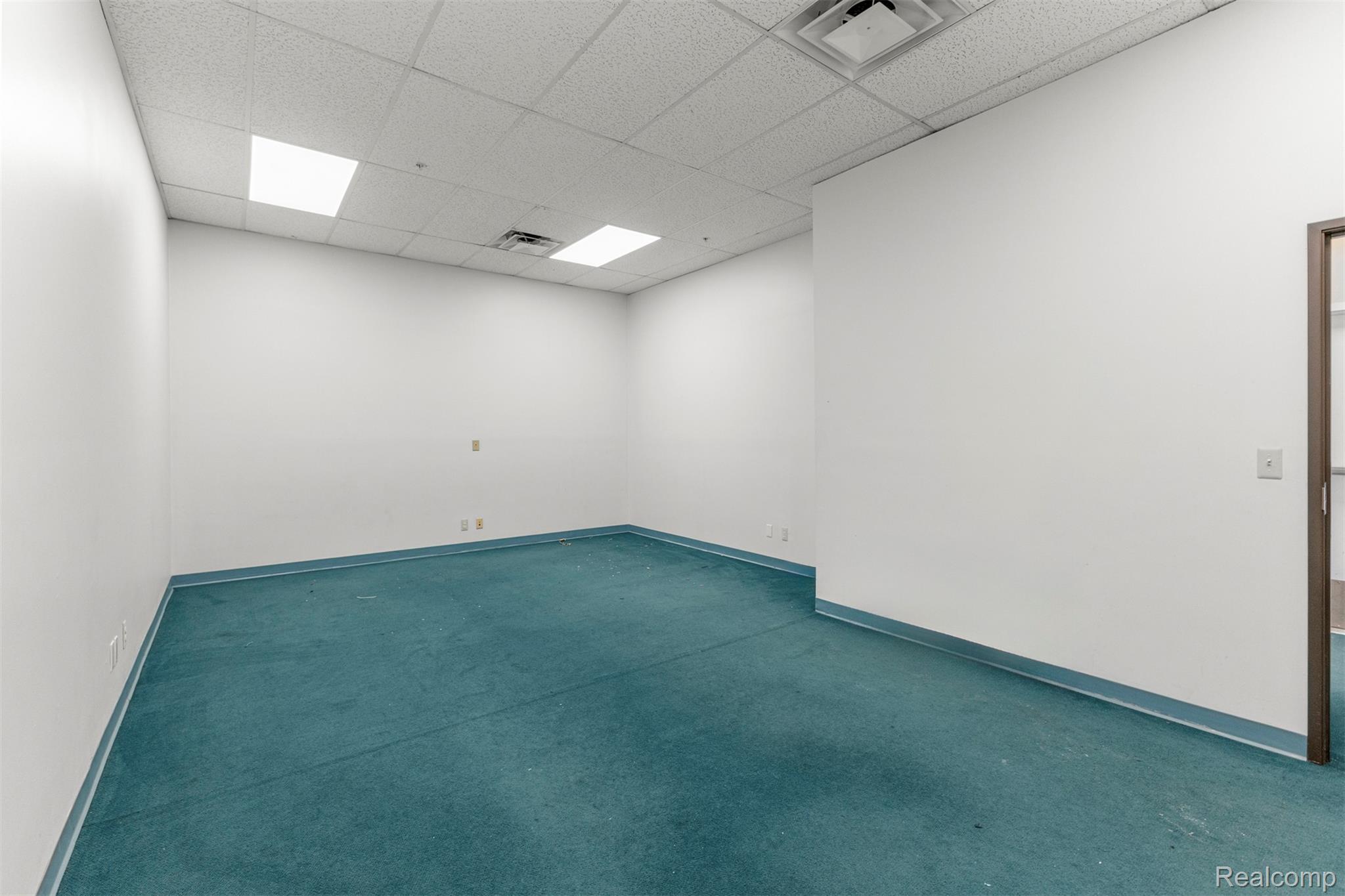 35425 W Michigan Avenue 3653 Property Photo 13