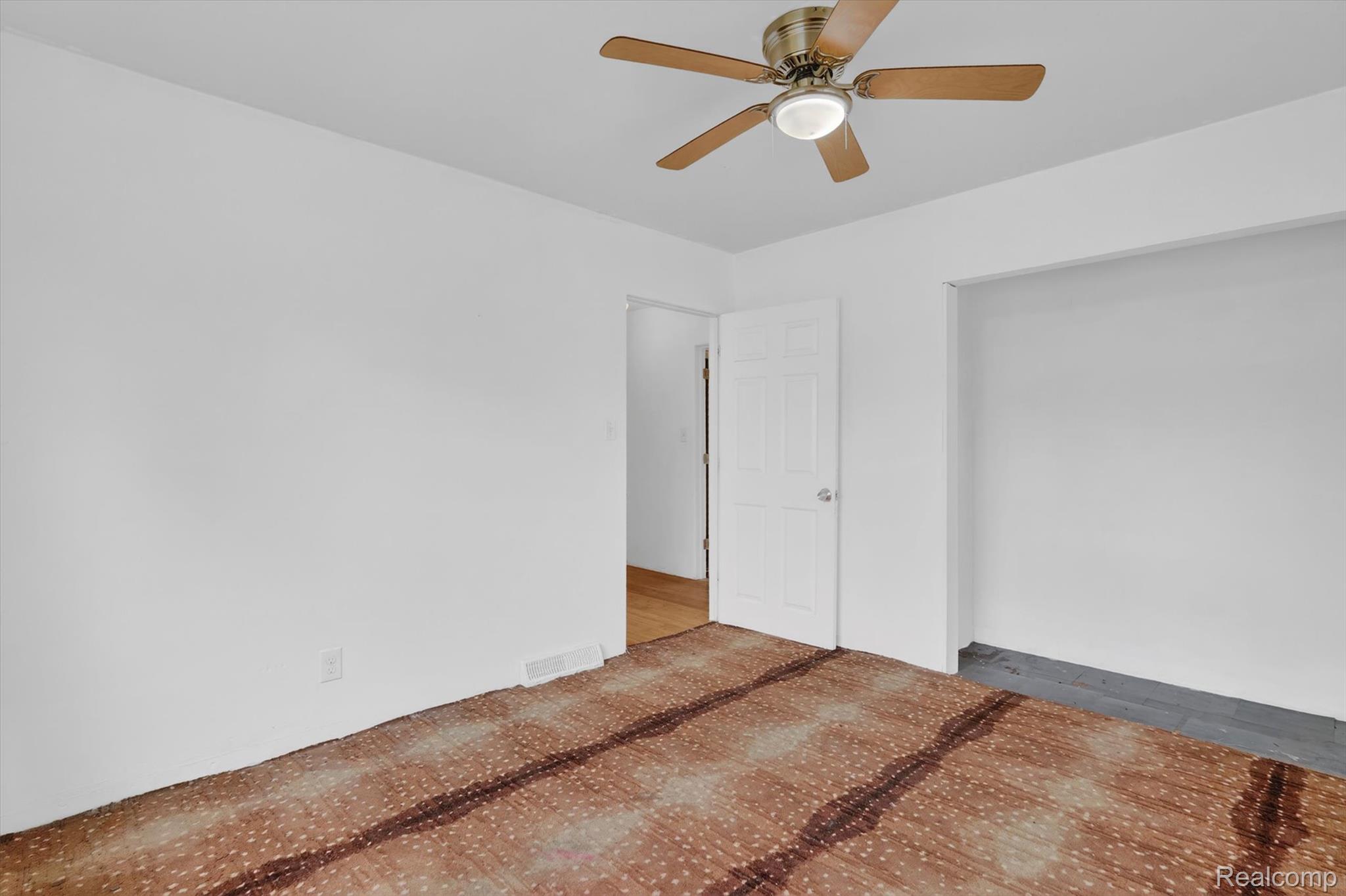 5457 E Frances Road Property Photo 17