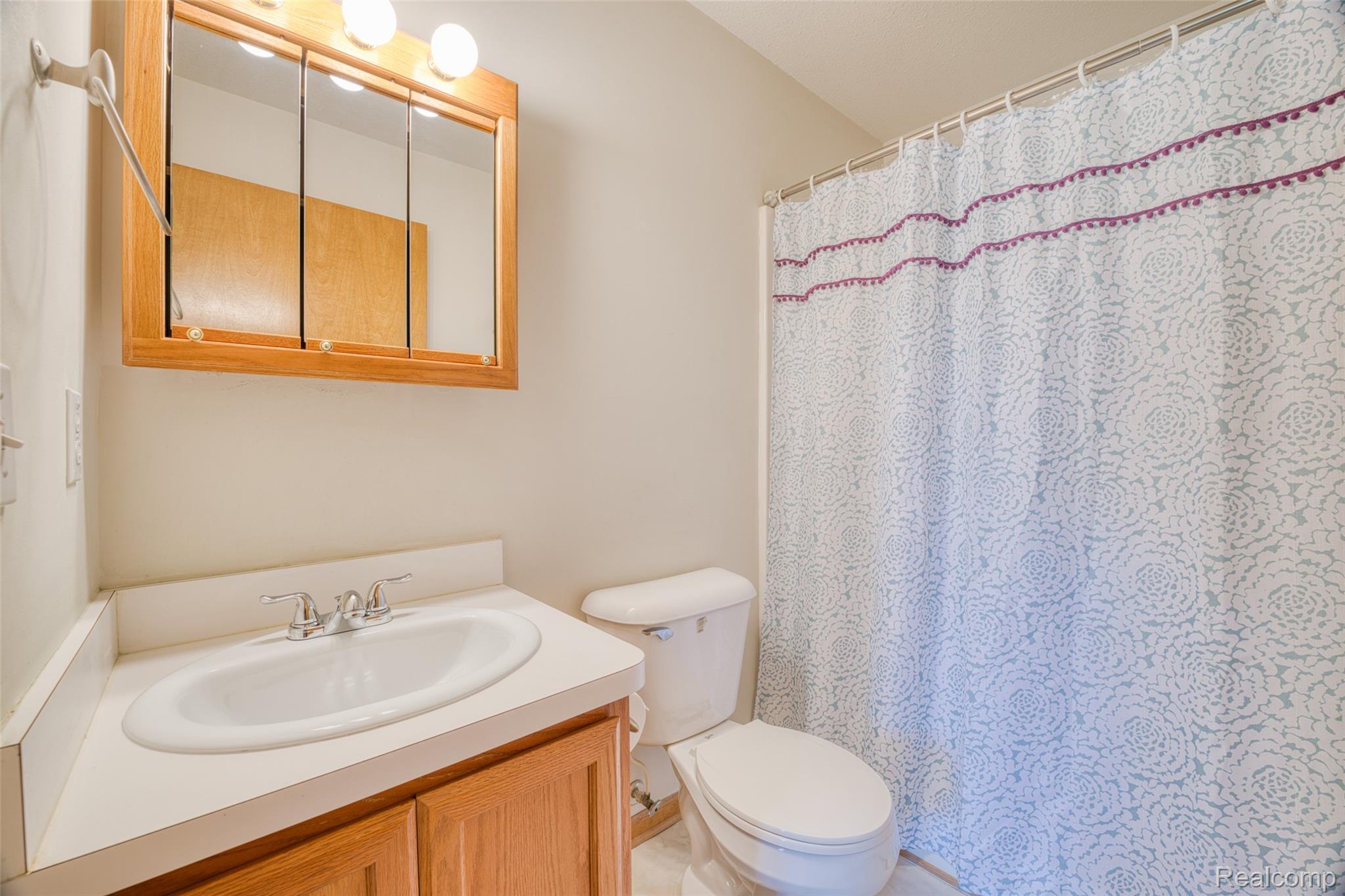 46075 Tallgrass Court Property Photo 23