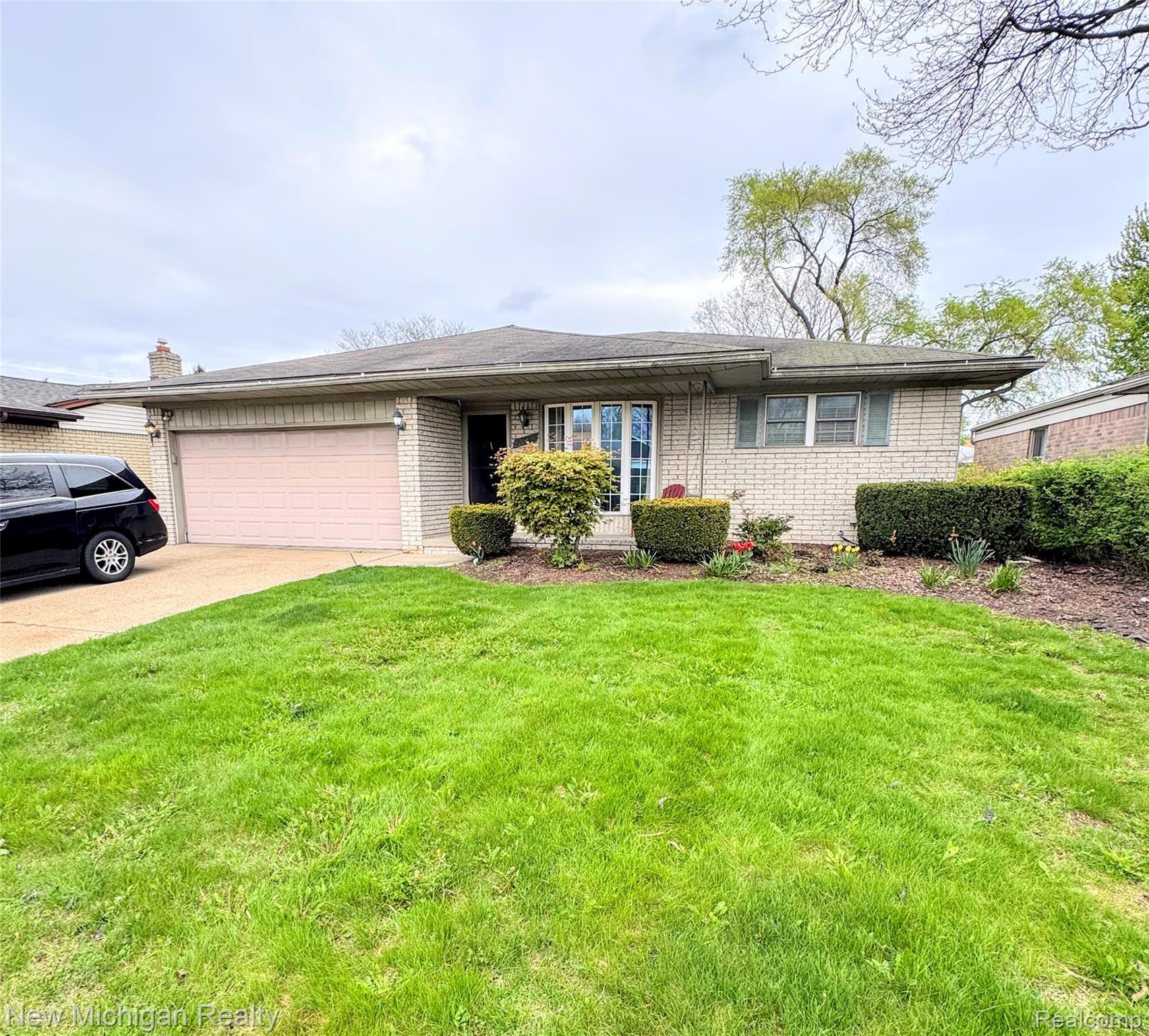 31090 Mc Namee Property Photo 1