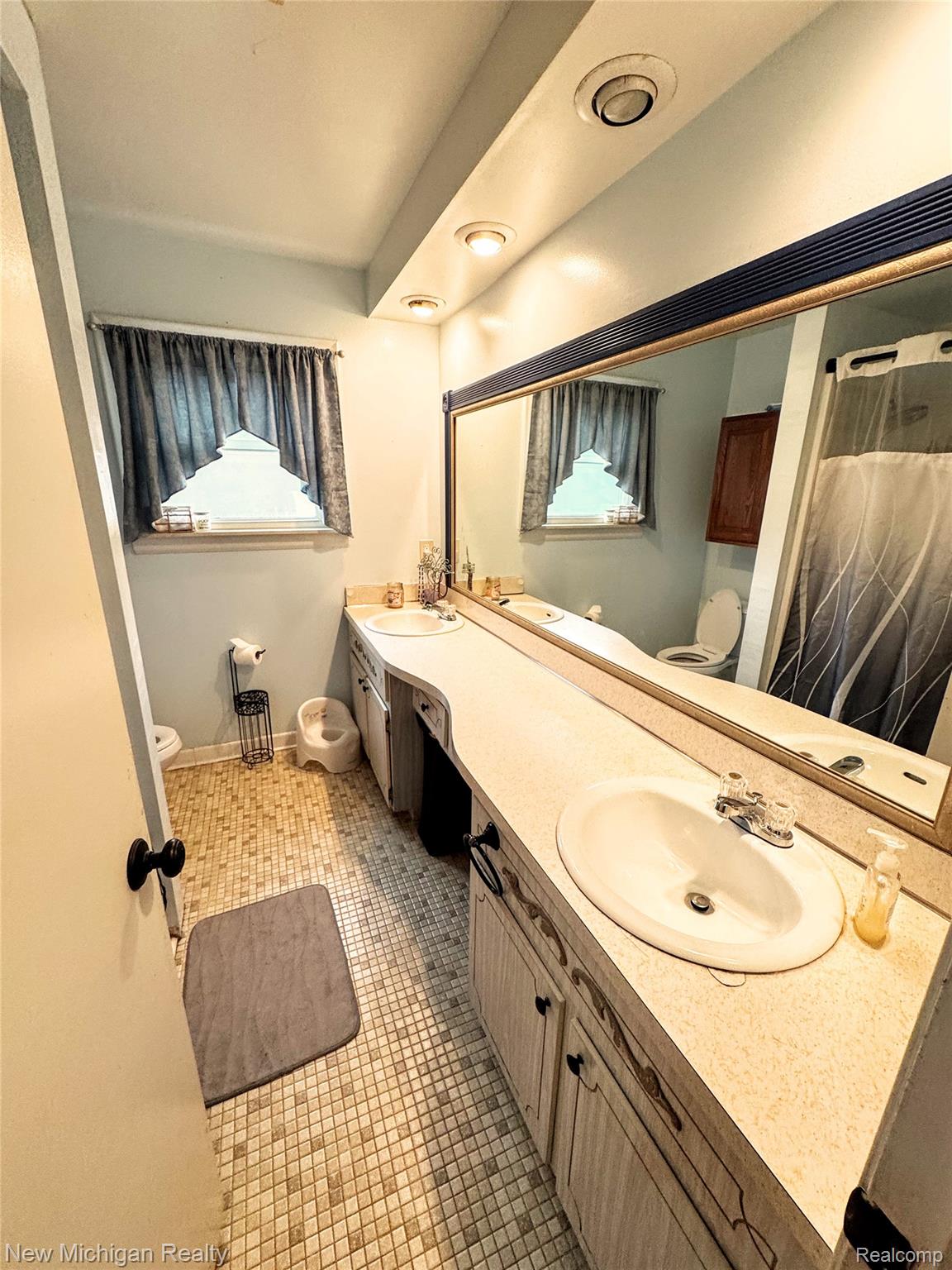 31090 Mc Namee Property Photo 4