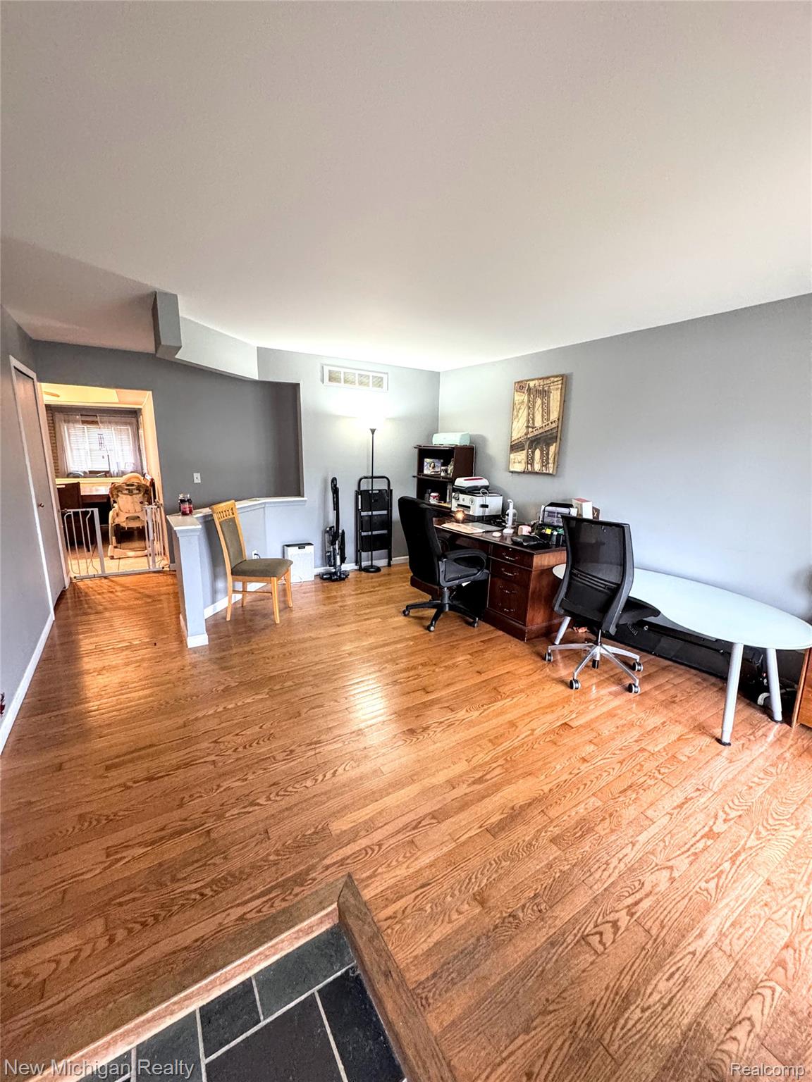 31090 Mc Namee Property Photo 7