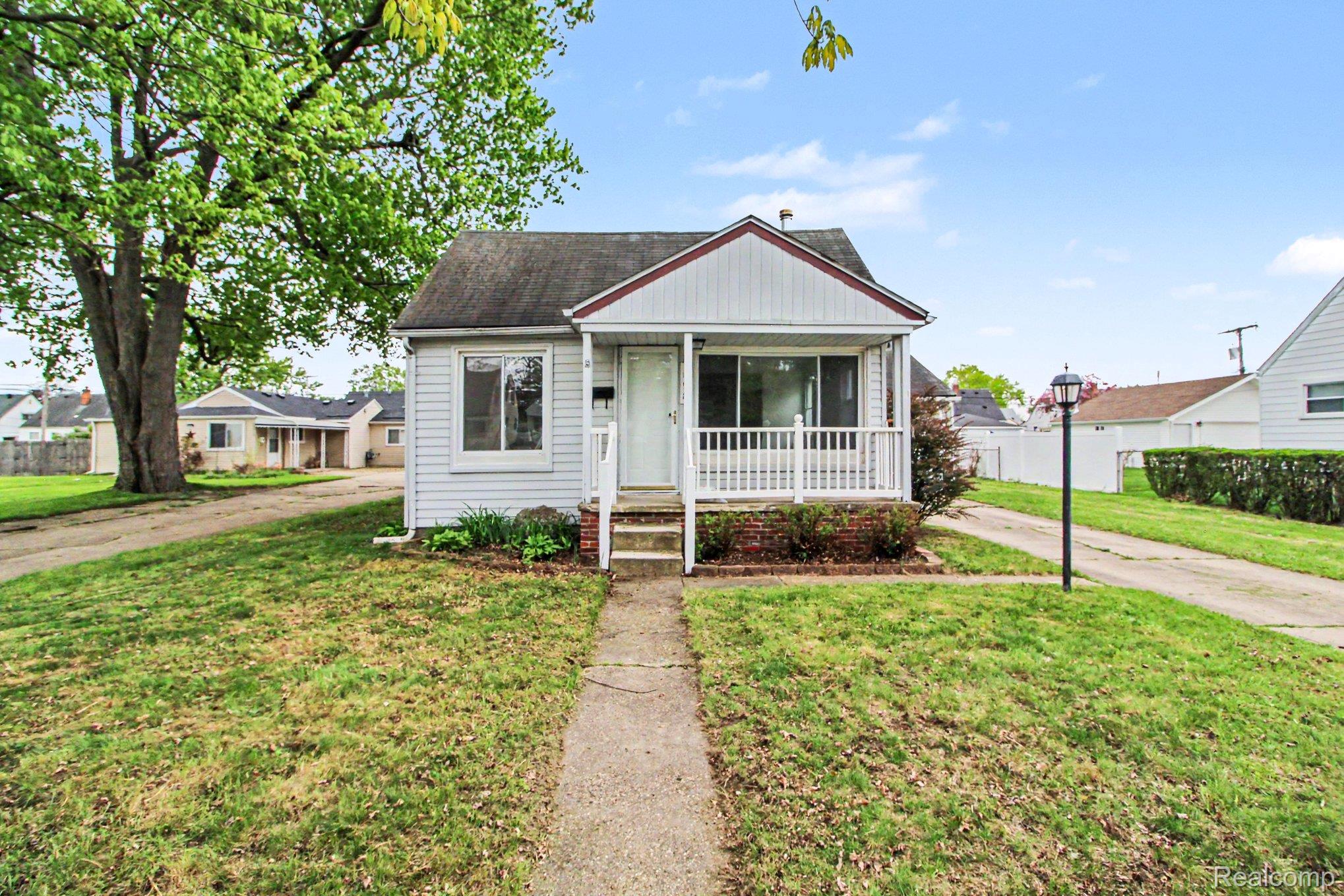 28629 Rush Street Property Photo 1