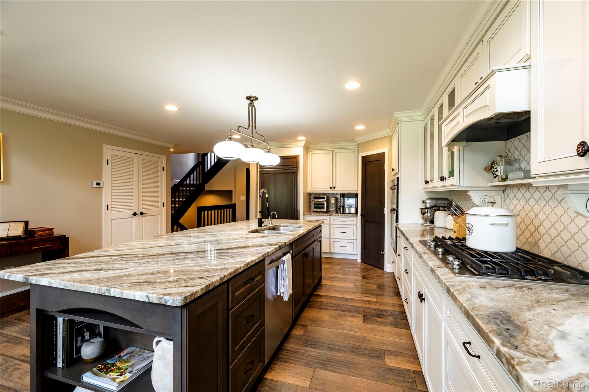 5467 Bristol Parke Drive Property Photo 11