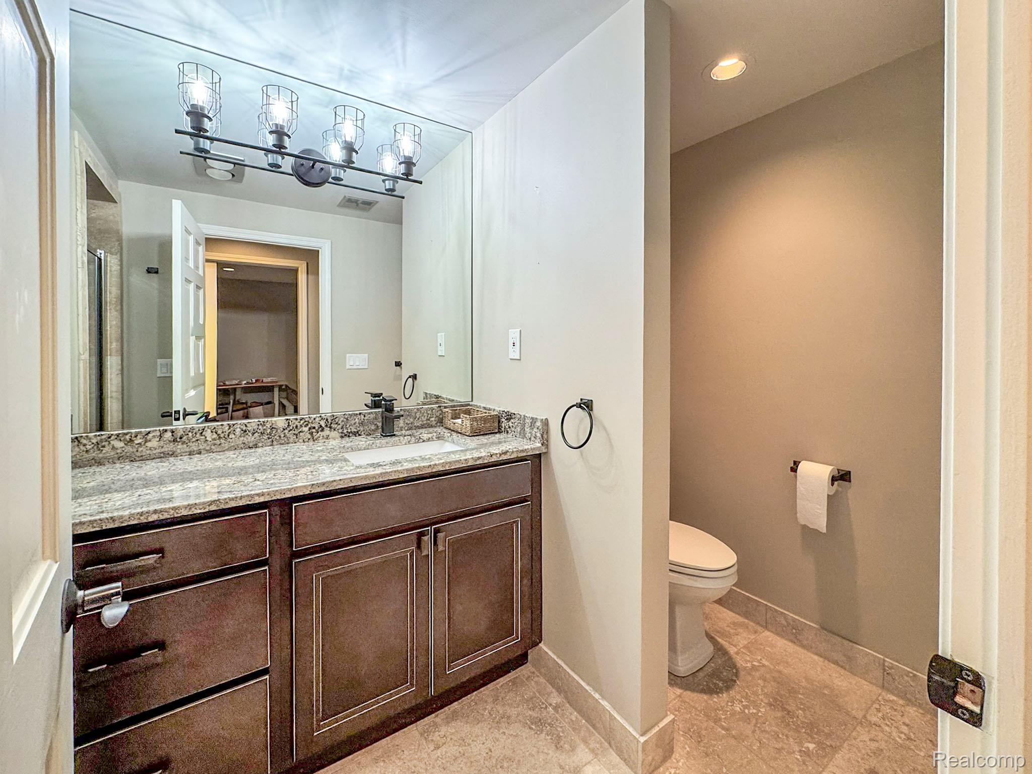 5467 Bristol Parke Drive Property Photo 33