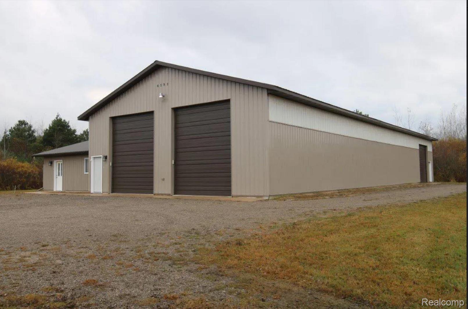 6595 Little Canada Road Property Photo 1