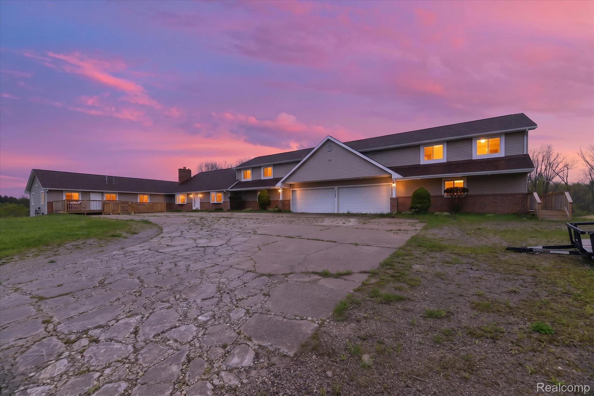 11280 Hegel Road Property Photo 1