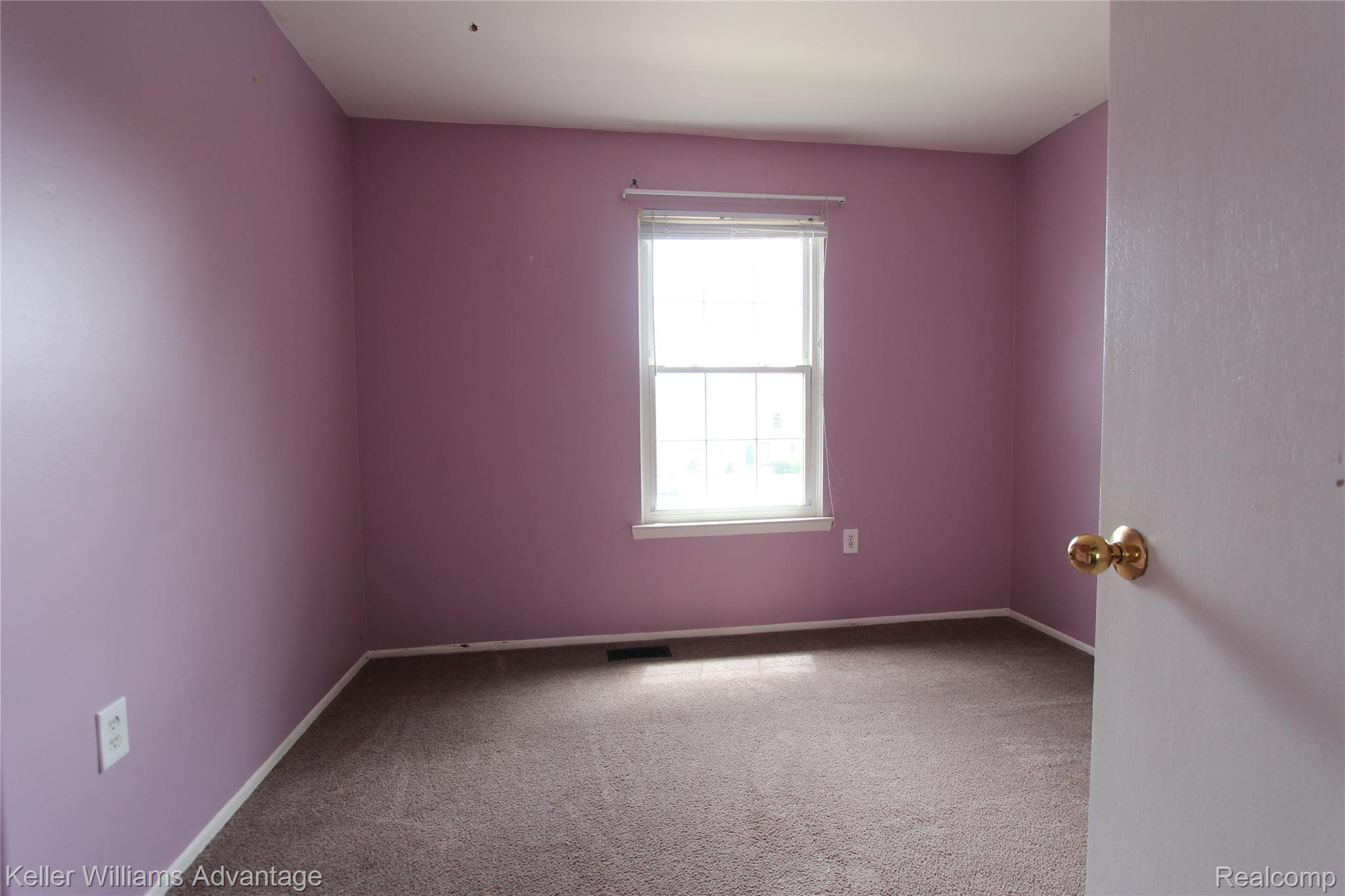 24667 Bashian Drive Property Photo 11