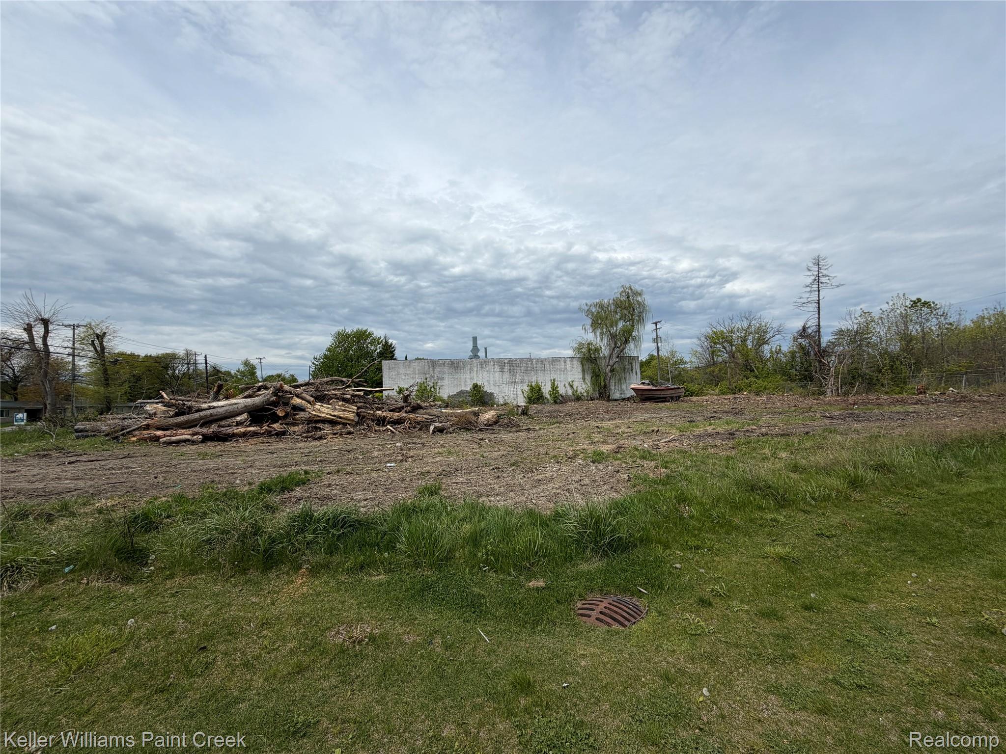 22477 15 Mile Road Property Photo 1