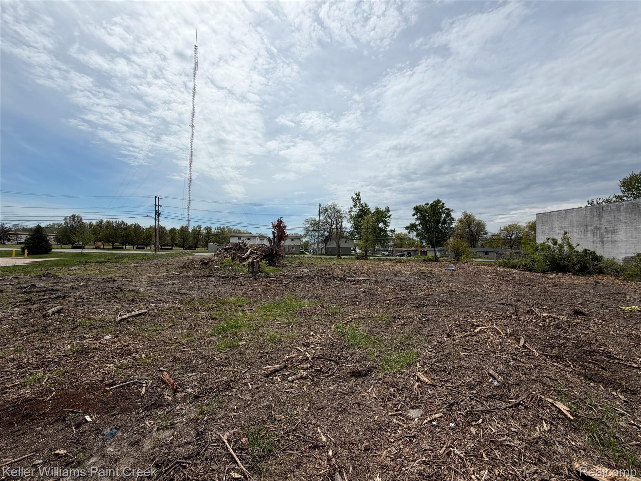 22477 15 Mile Road Property Photo 18