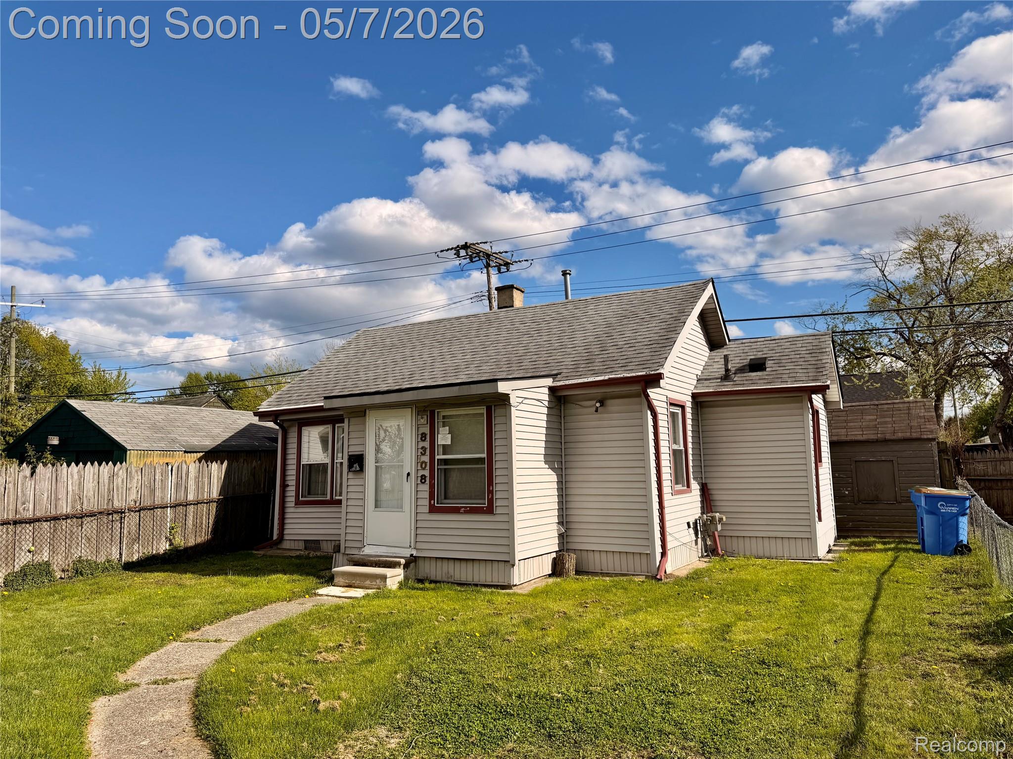 8308 Continental Avenue Property Photo 1