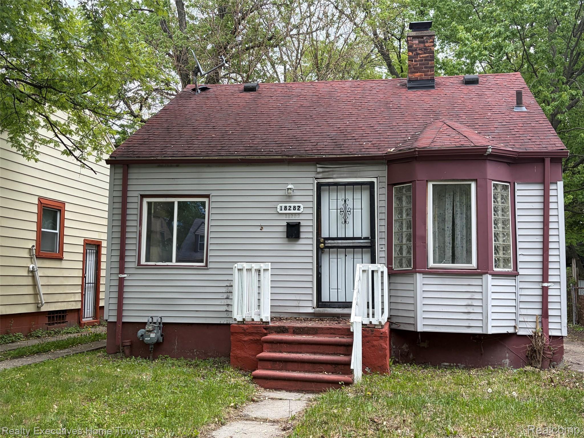18282 Stout Street Property Photo 1