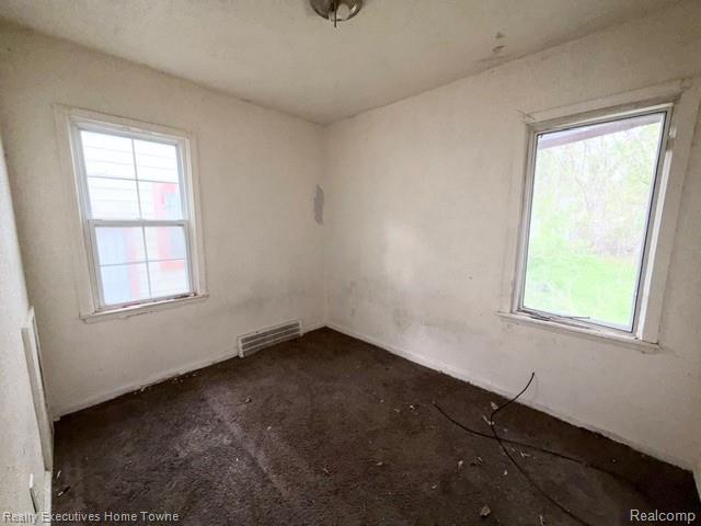 18282 Stout Street Property Photo 12