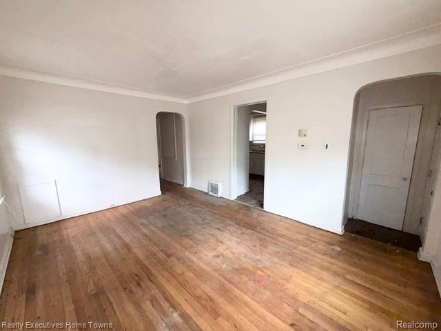 12906 Faust Avenue Property Photo 8