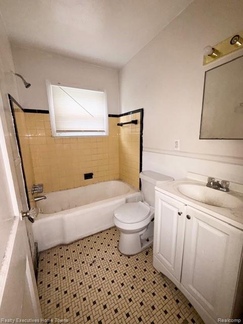 12906 Faust Avenue Property Photo 9