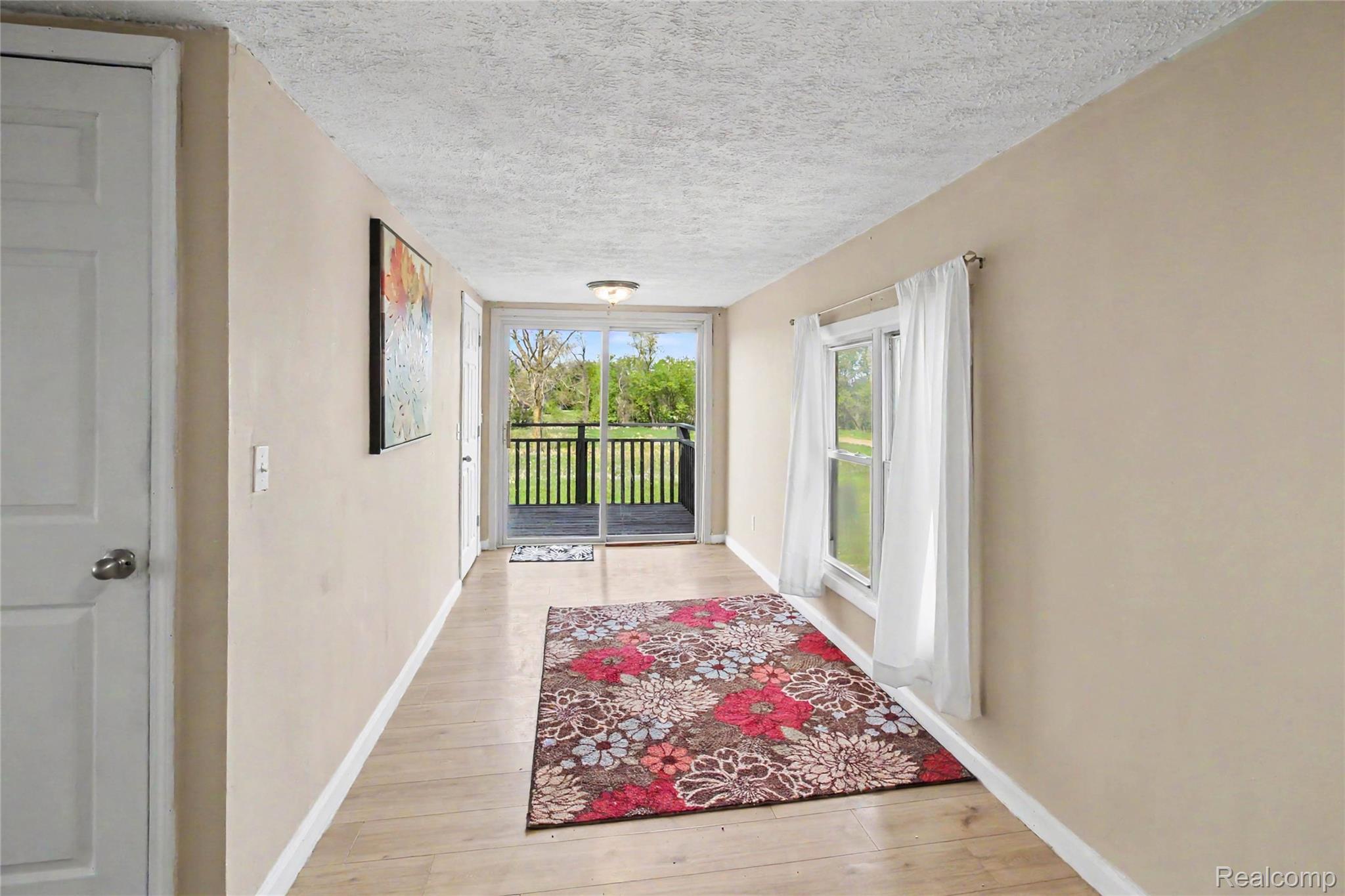 9433 E Lovejoy Road Property Photo 12