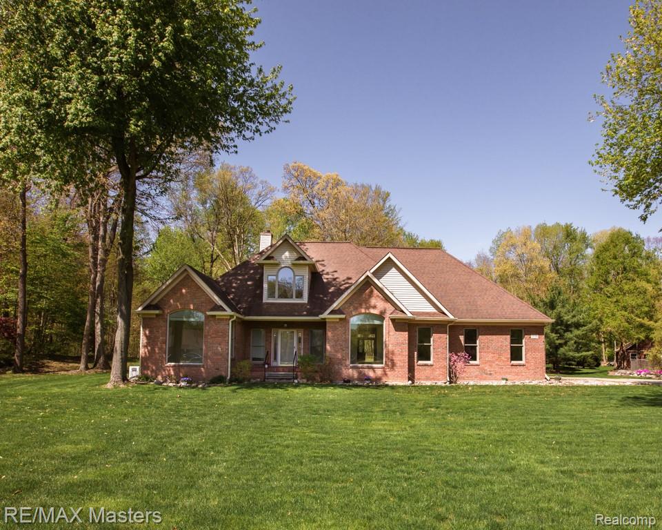 27178 John Drive Property Photo 1
