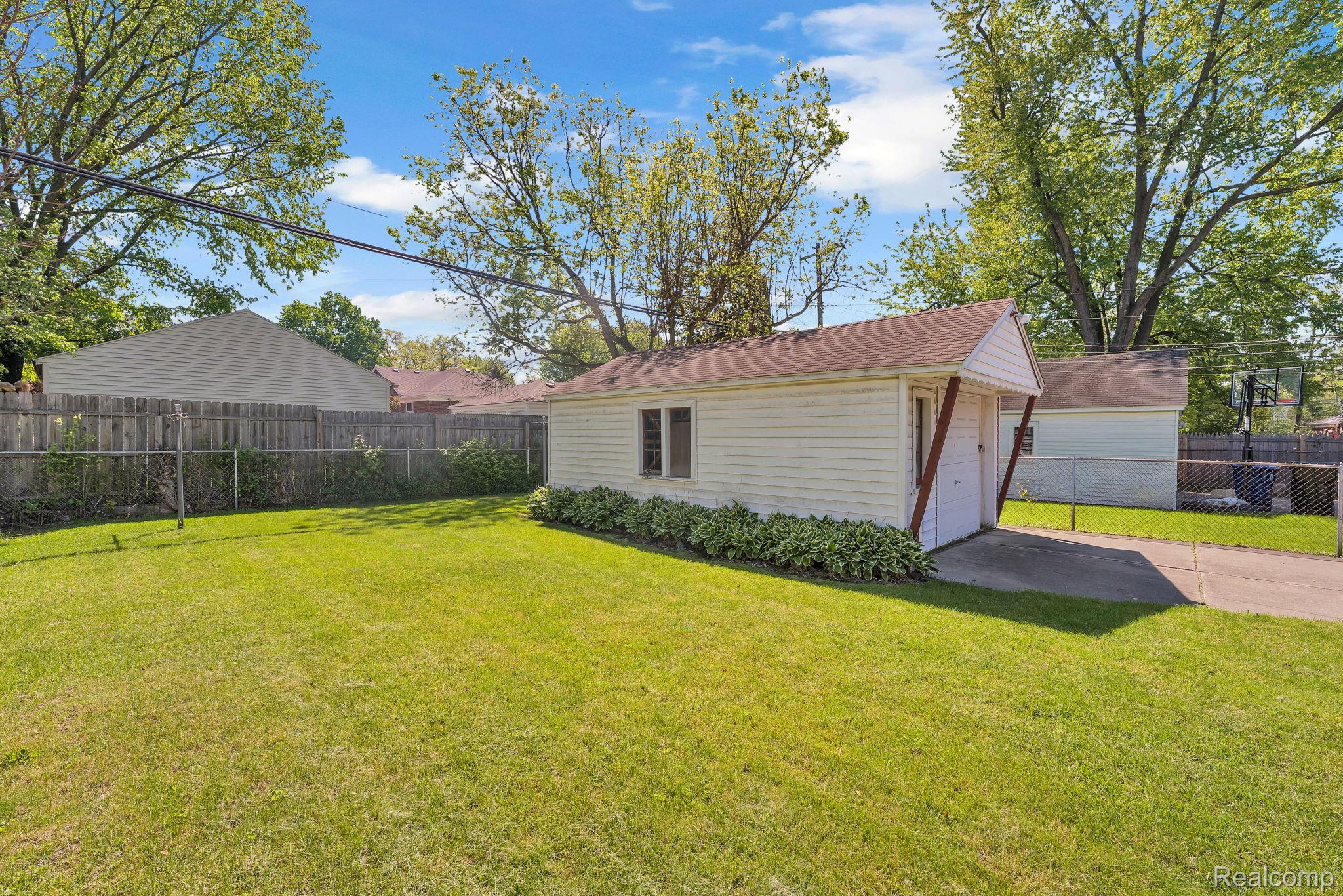 9578 Grayfield Property Photo 21