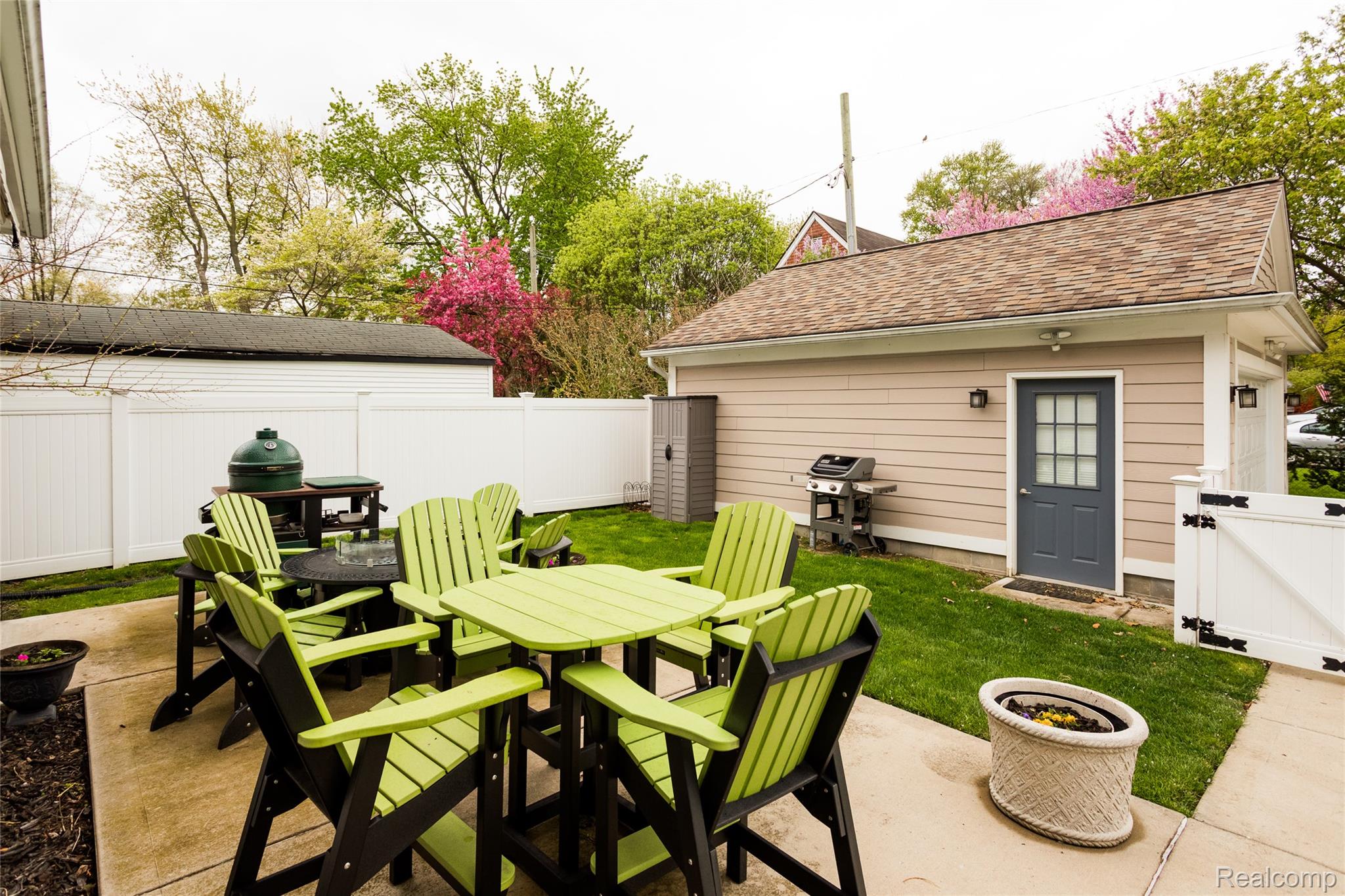 302 S Blair Avenue Property Photo 36