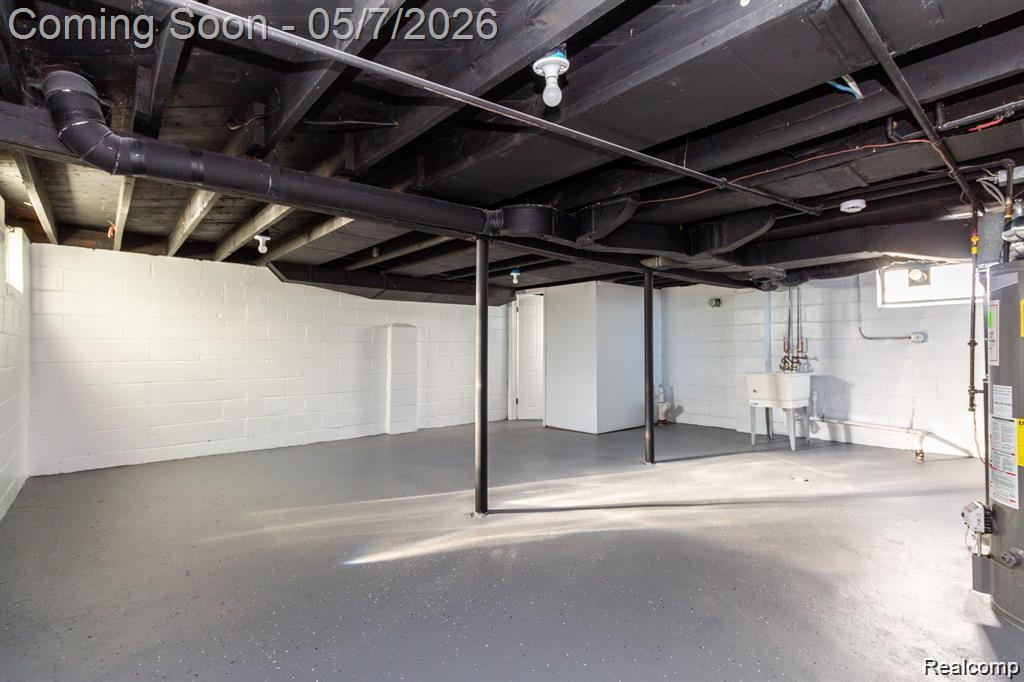 8269 Westminster Avenue Property Photo 24