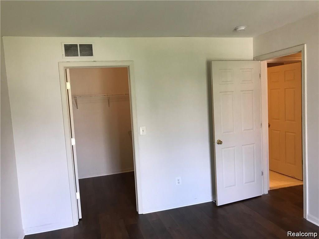 16694 Dover Drive Property Photo 11