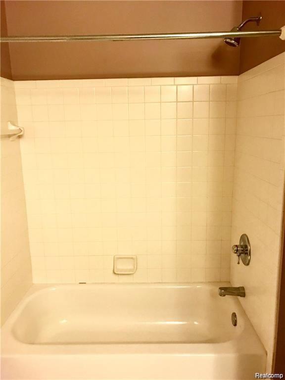 16694 Dover Drive Property Photo 14